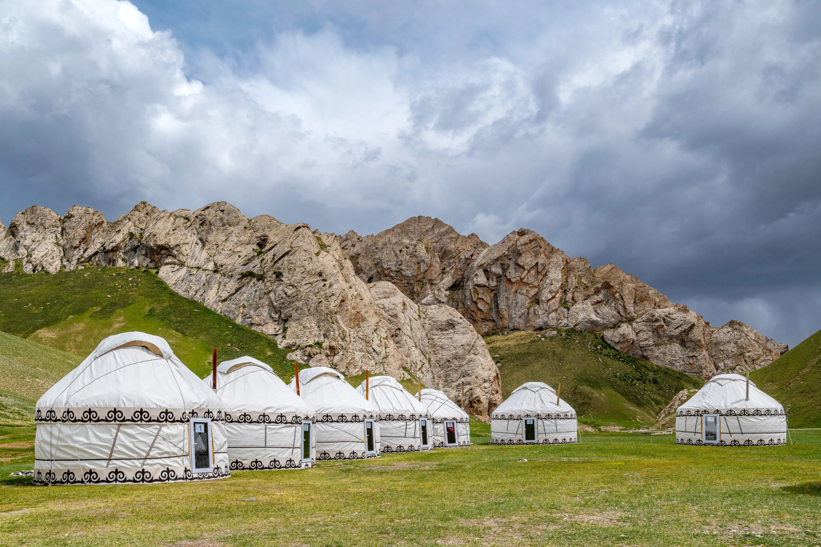 Глэмпинг Tash-Rabat Ethno Complex