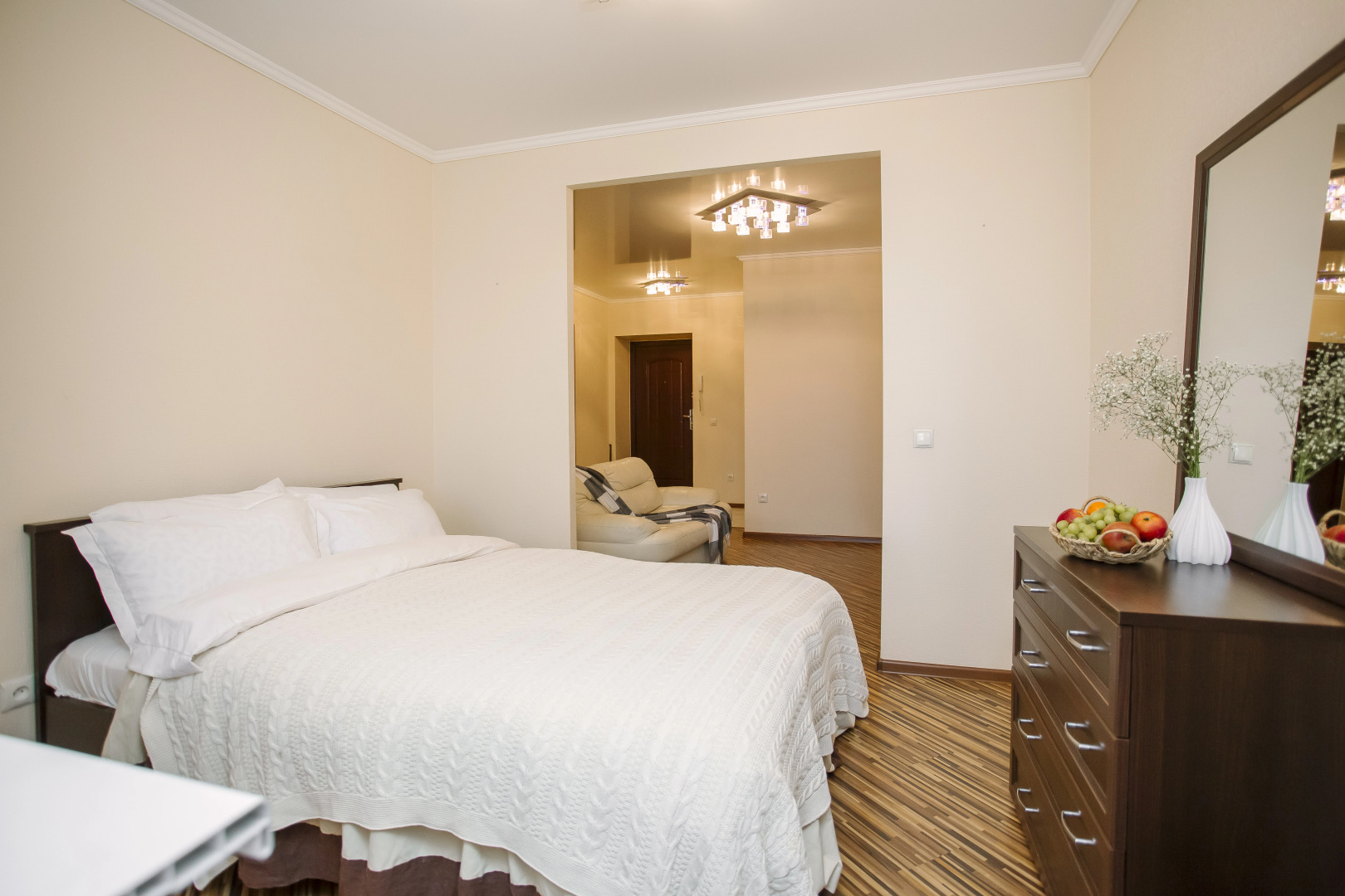 Квартира УК АТМОCФЕPА – стильная и уютная студия Изюминка в Дзержинском районе