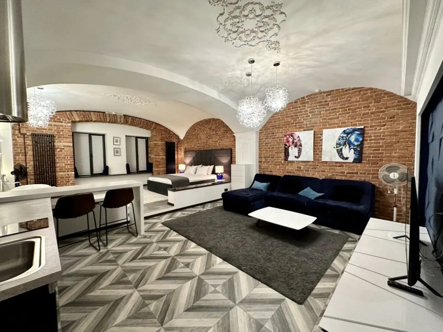 Апартаменты LITEINY  Royal