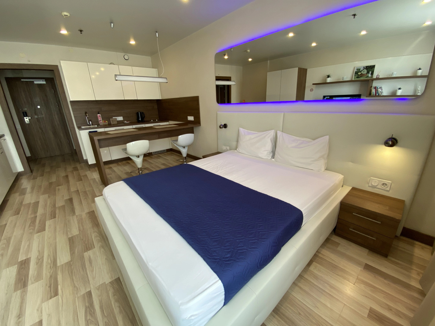 Апартаменты Yes на Хошимина 16