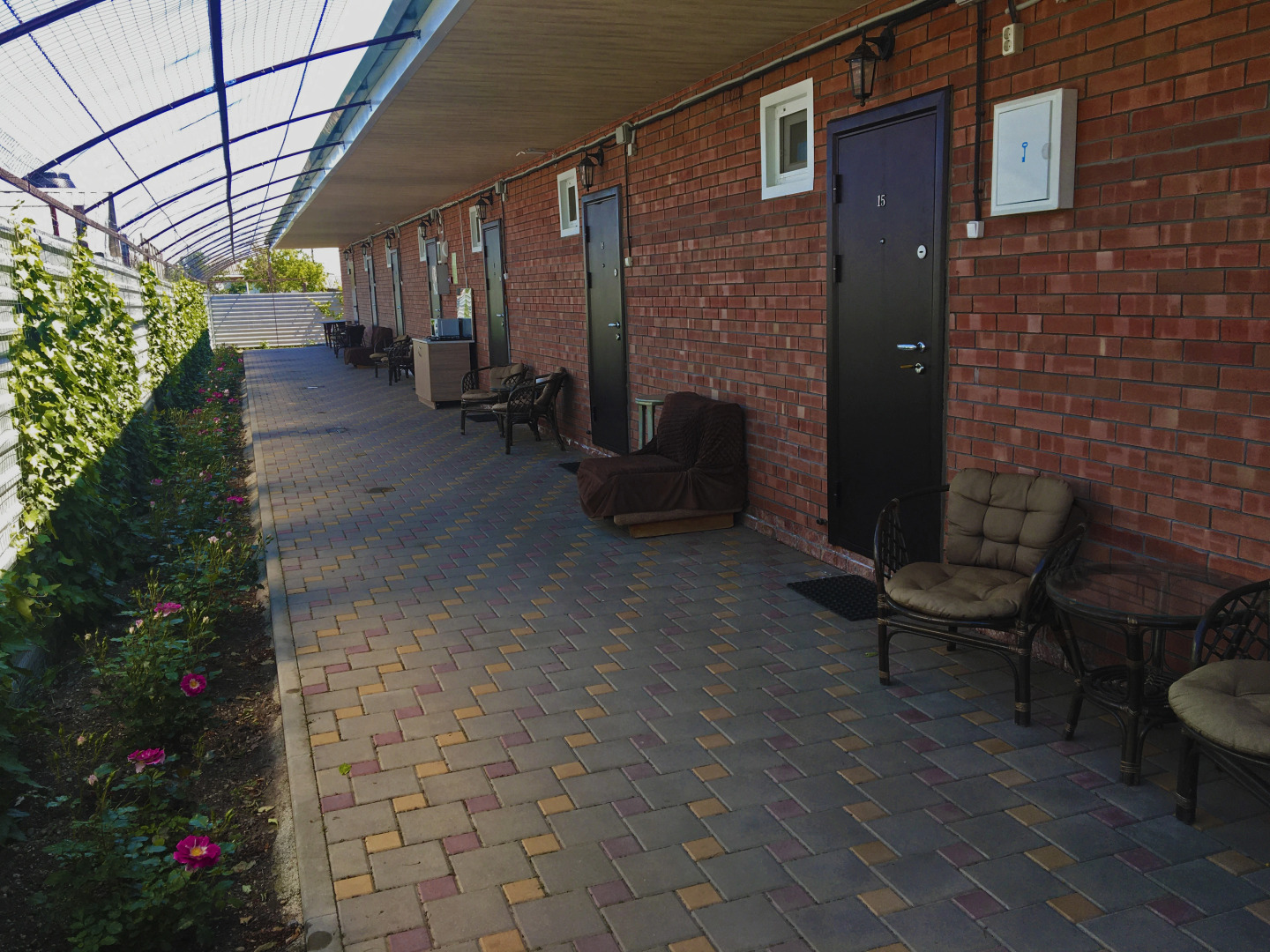 Отель Уютный дворик