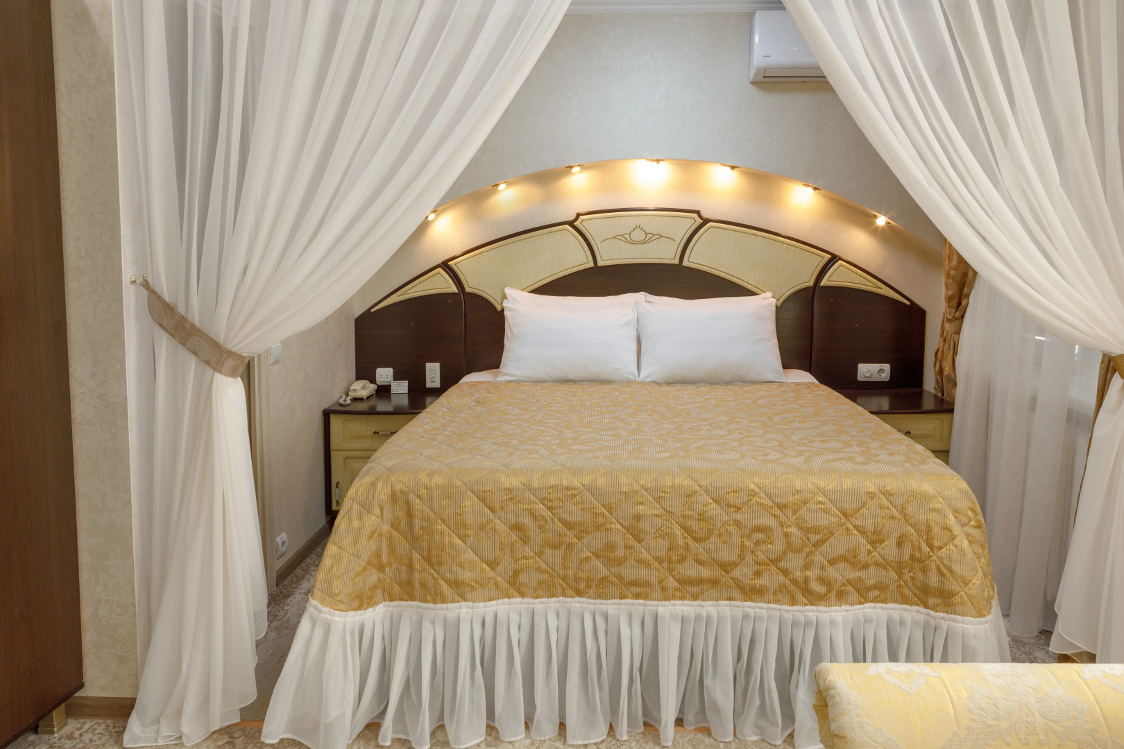 Отель Арт сити