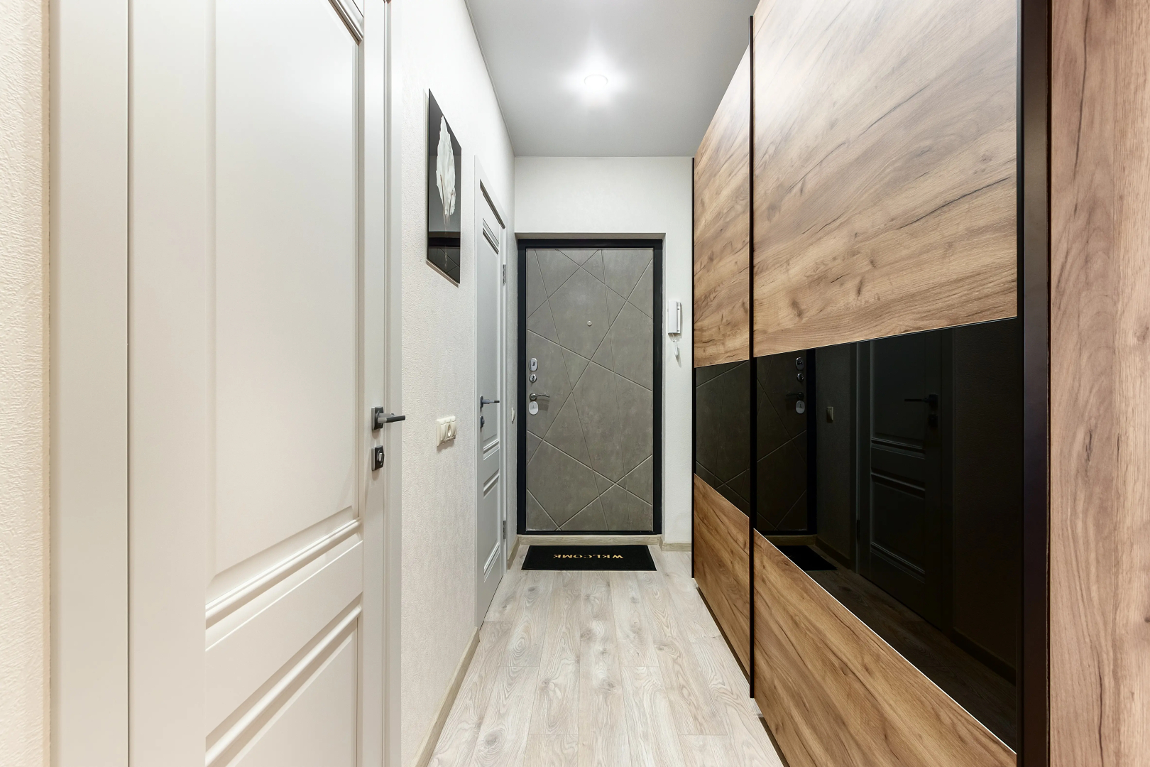 Апартаменты двухкомнатные LUX с шикарным видом на ДОН №20