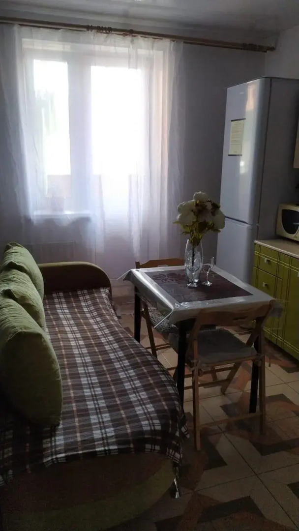 Апартаменты на 14 этаже мкр Супонево к10