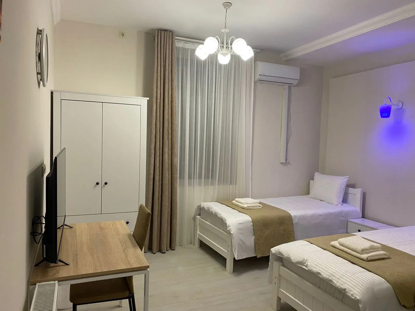 Мини-отель Cultural Crossing Hotel