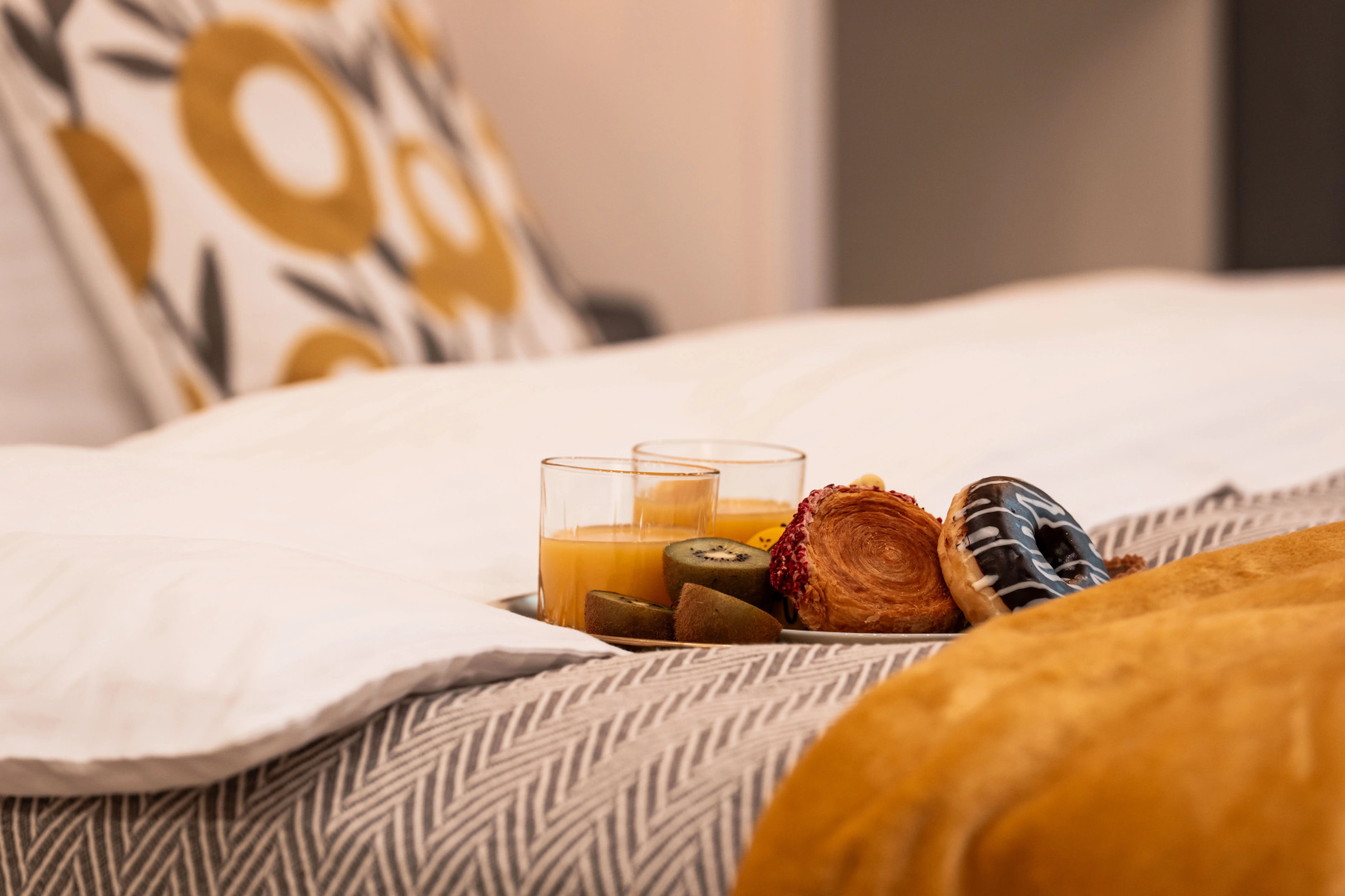 Апартаменты SKY INN Color Gold