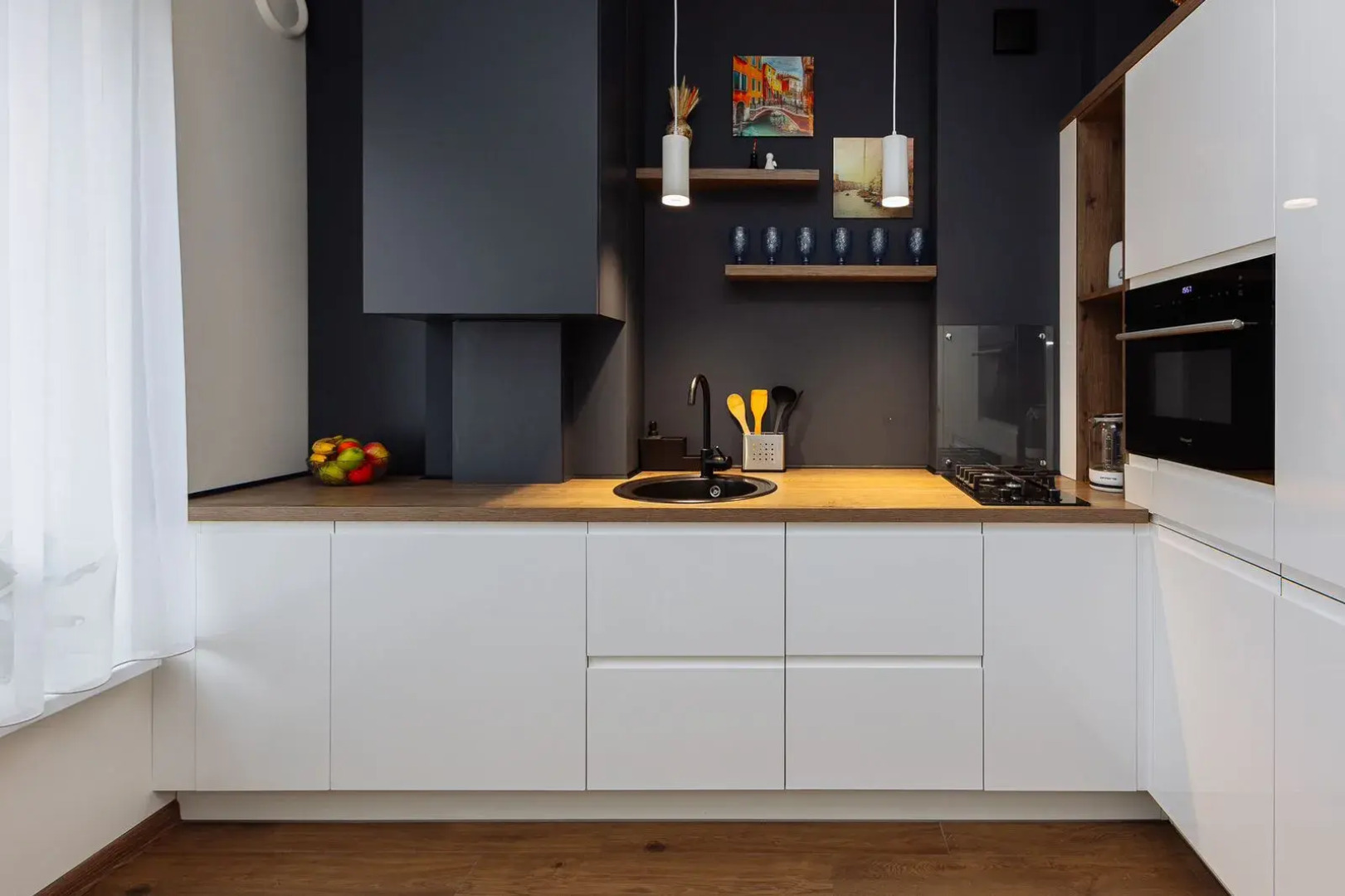 Апартаменты на первой линии у моря