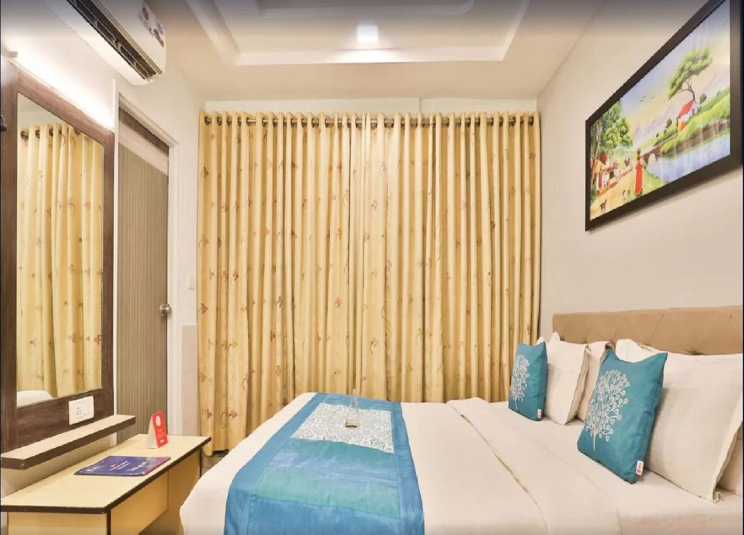 Отель Legend Inn