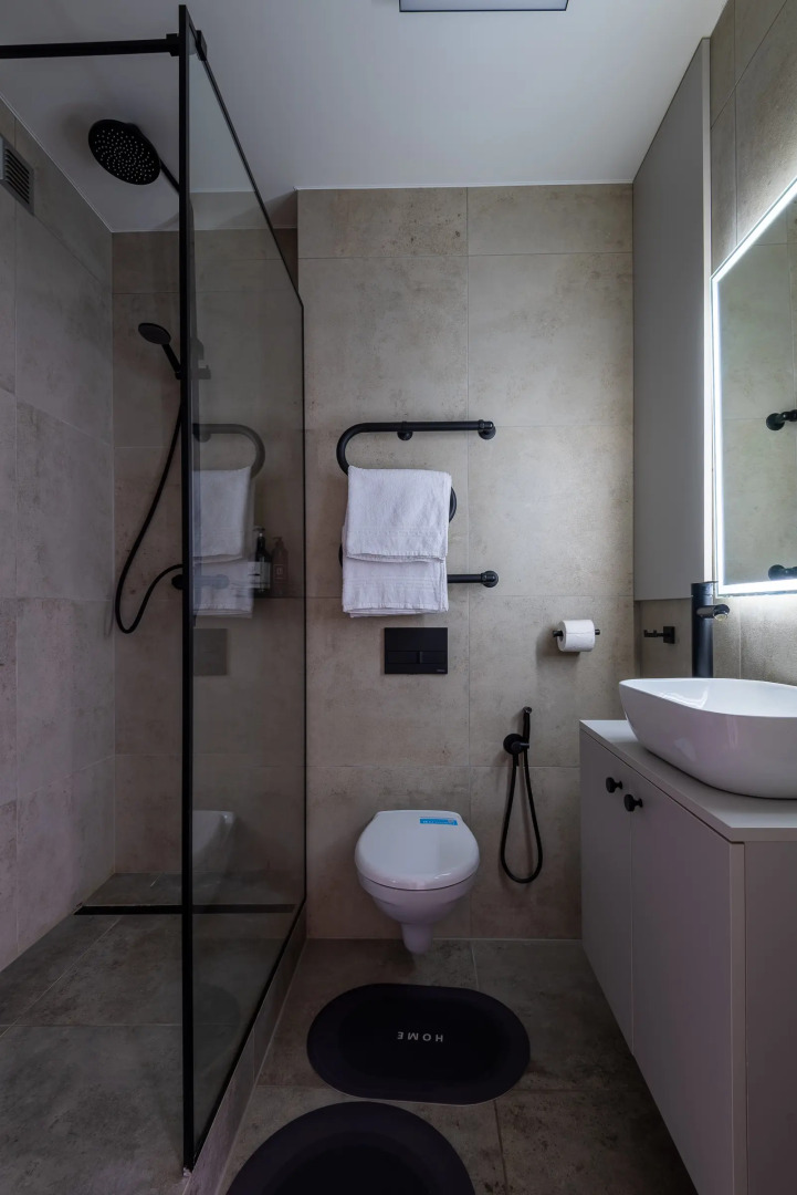 Квартира студия на сутки Центр Метро рядом Самозаселение Кондиционер Wi-Fi