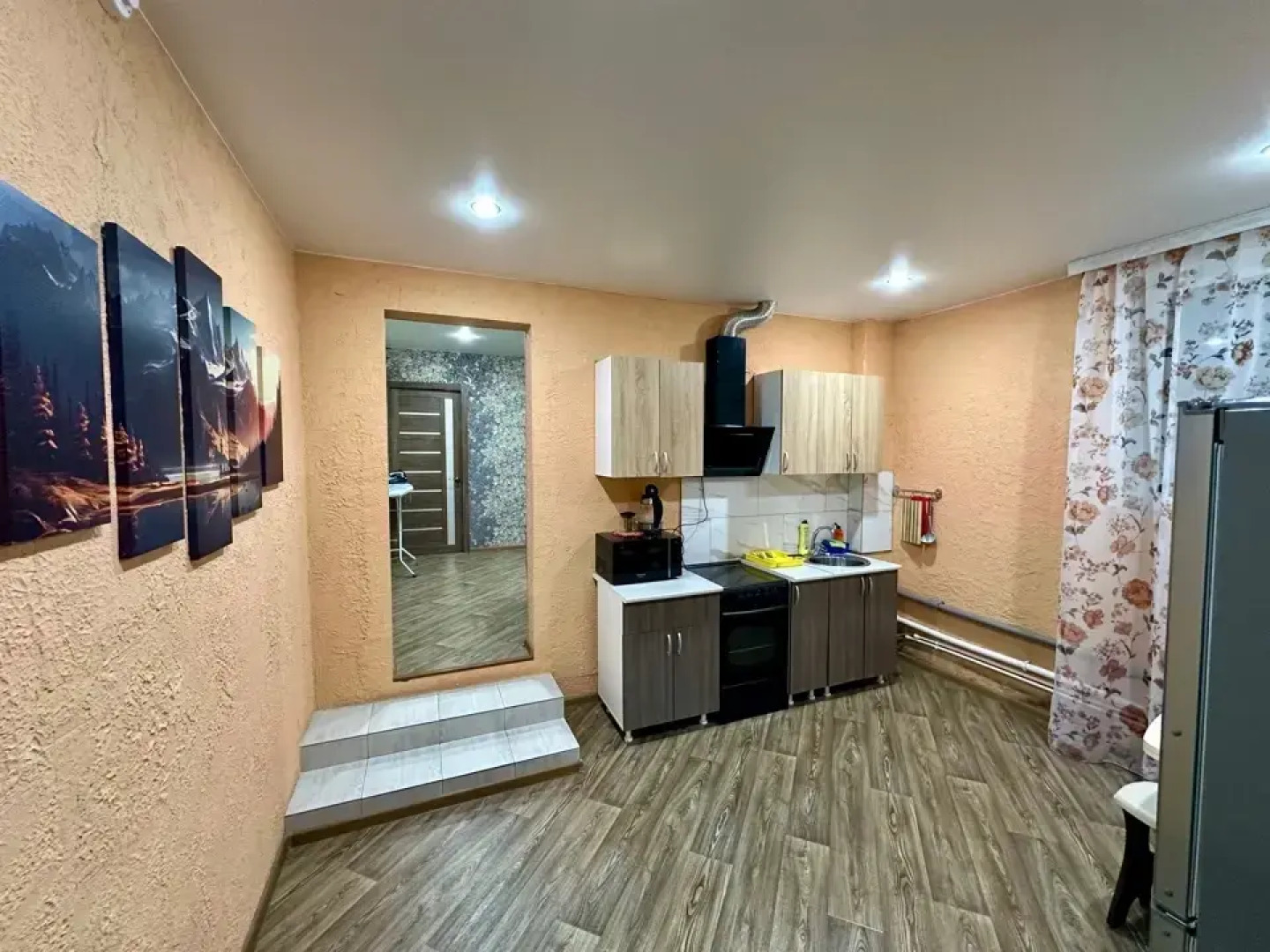 Апартаменты Двухкомнатные Ужурская День & Ночь 1