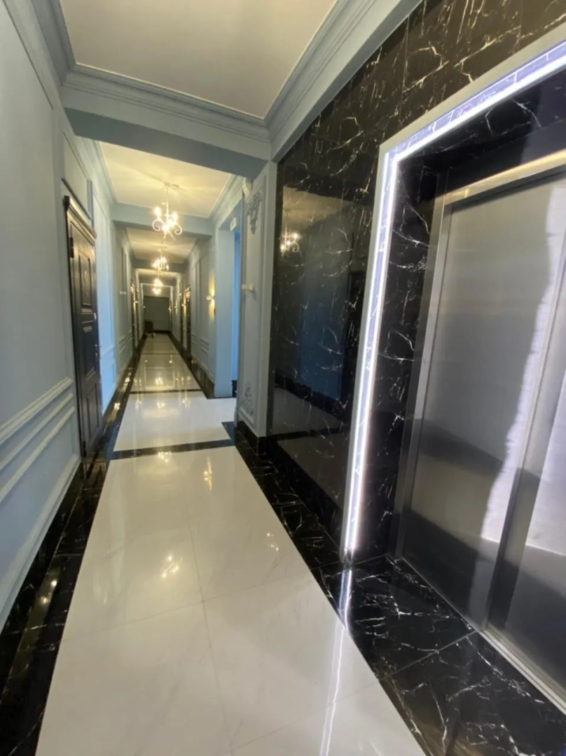 Море квартир уютная студия с панорамными окнами в центре Адлера