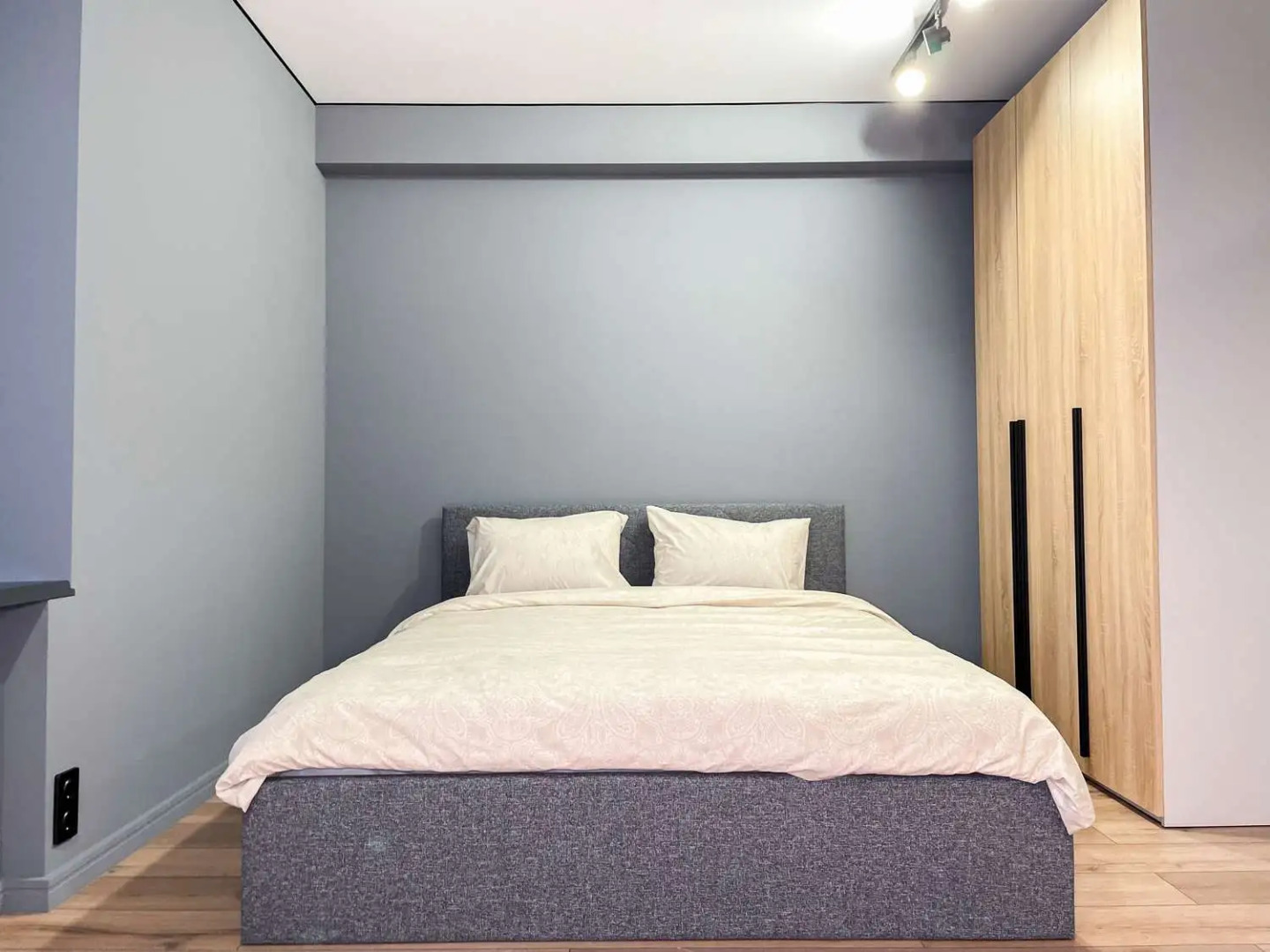 Квартира от FolkFort - Светлая Студия у Арки ВДНХ и Сквера Останкино