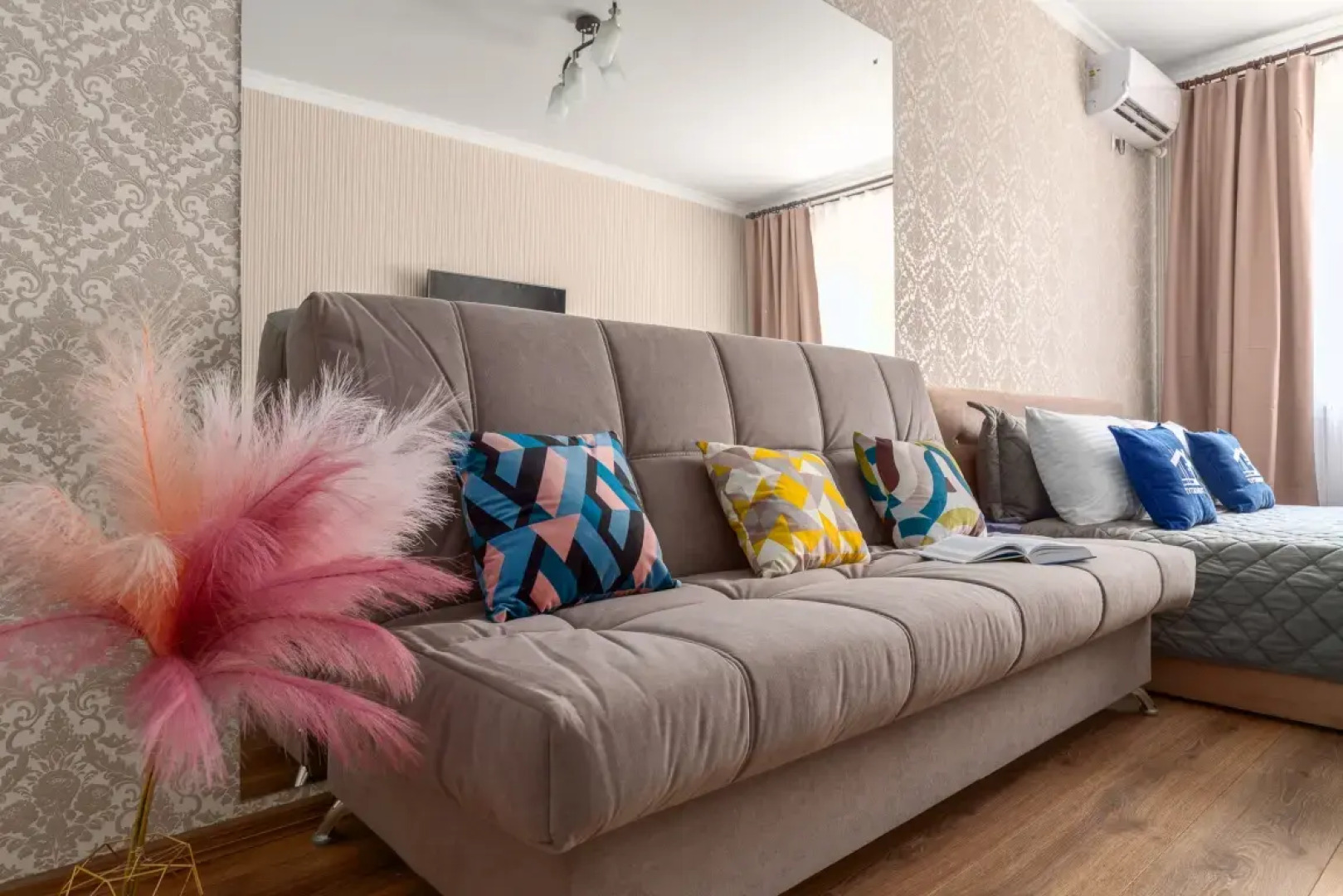 Апартаменты с Видом на Город Тут Живут Парк и Стадион