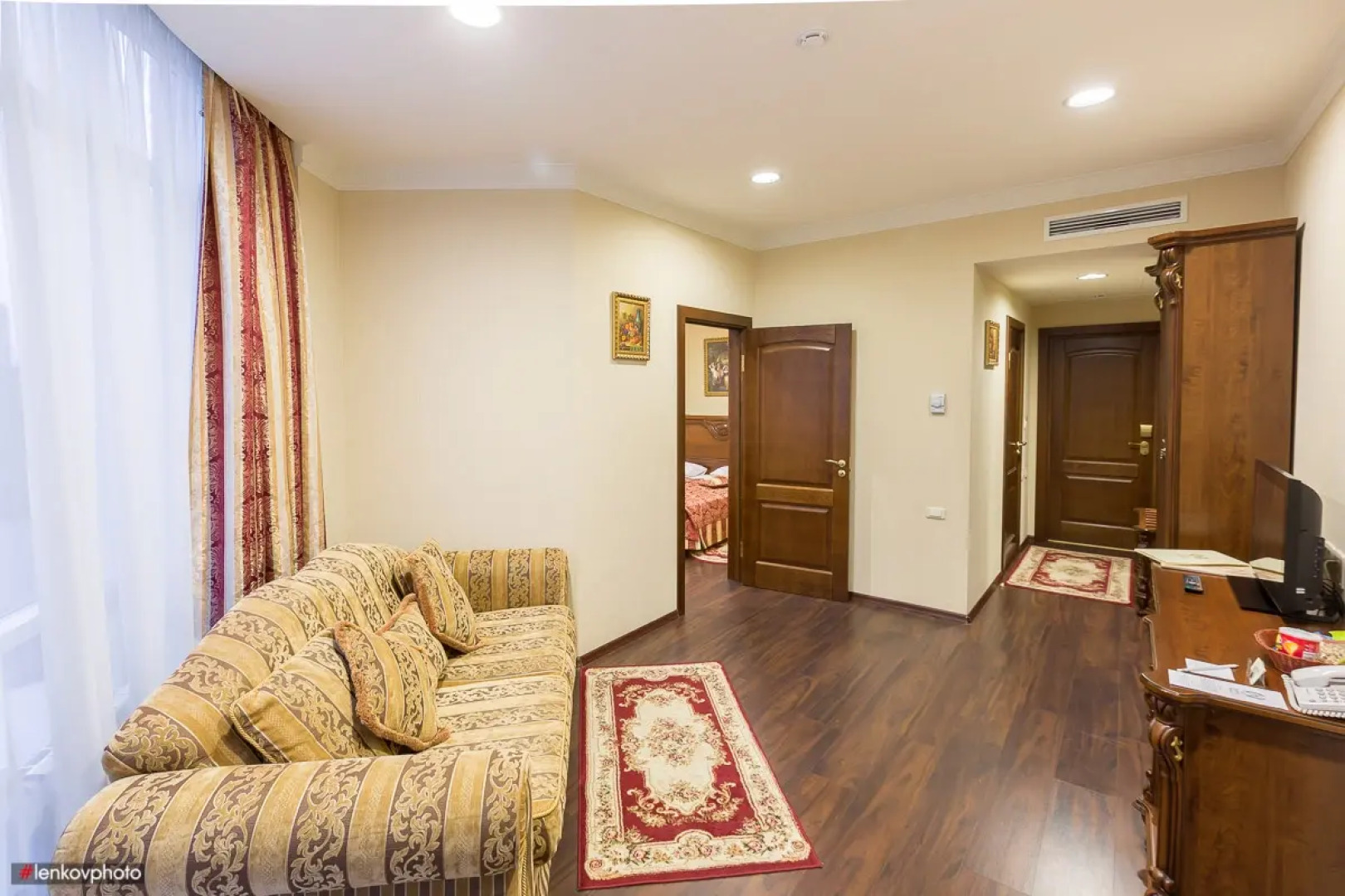 Отель Валенсия