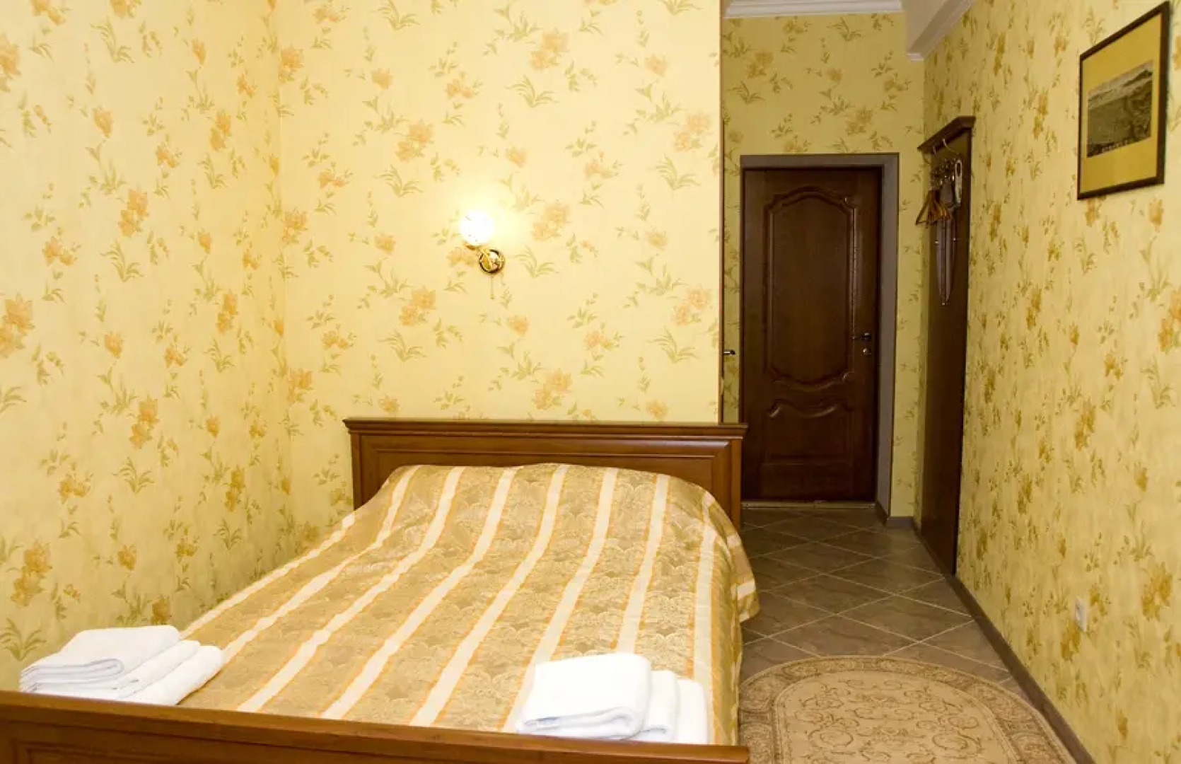 Отель California