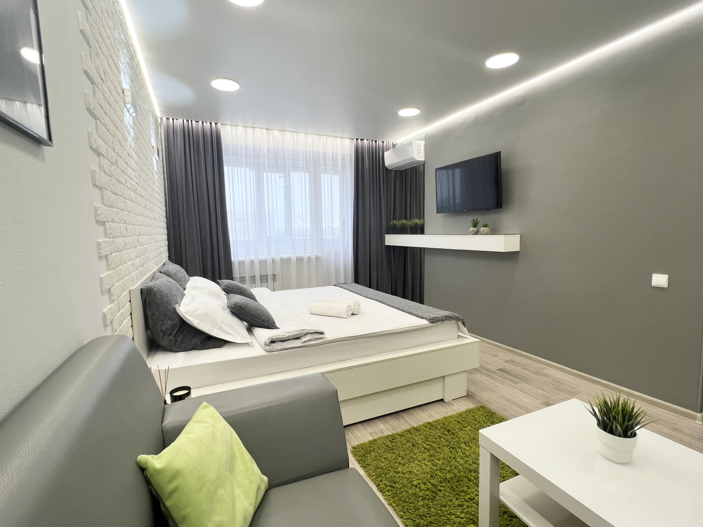 Апартаменты Кривенко 49