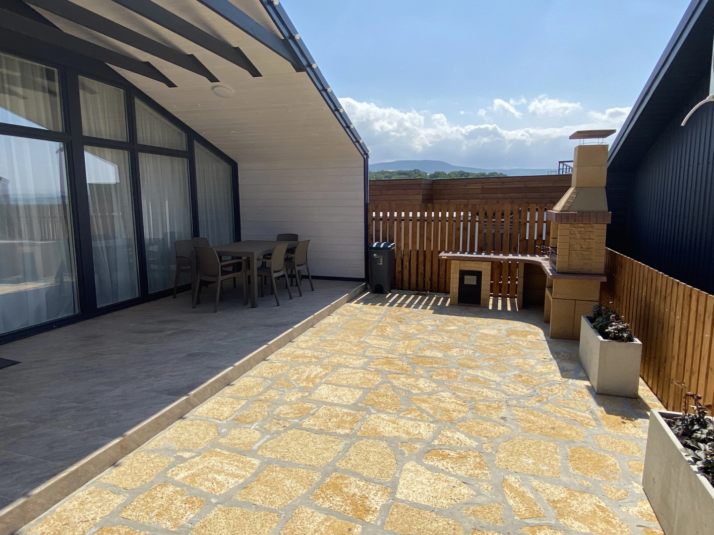 База отдыха Солнечный пляж