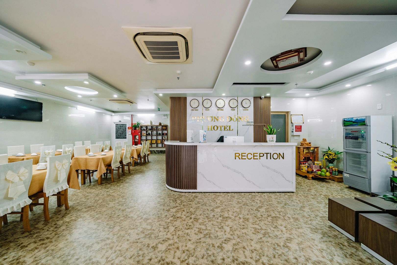 Отель Phuong Dong