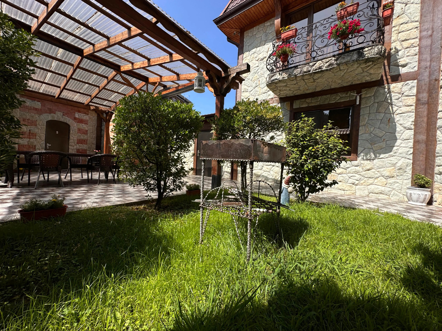 Вилла Абхазское поместье