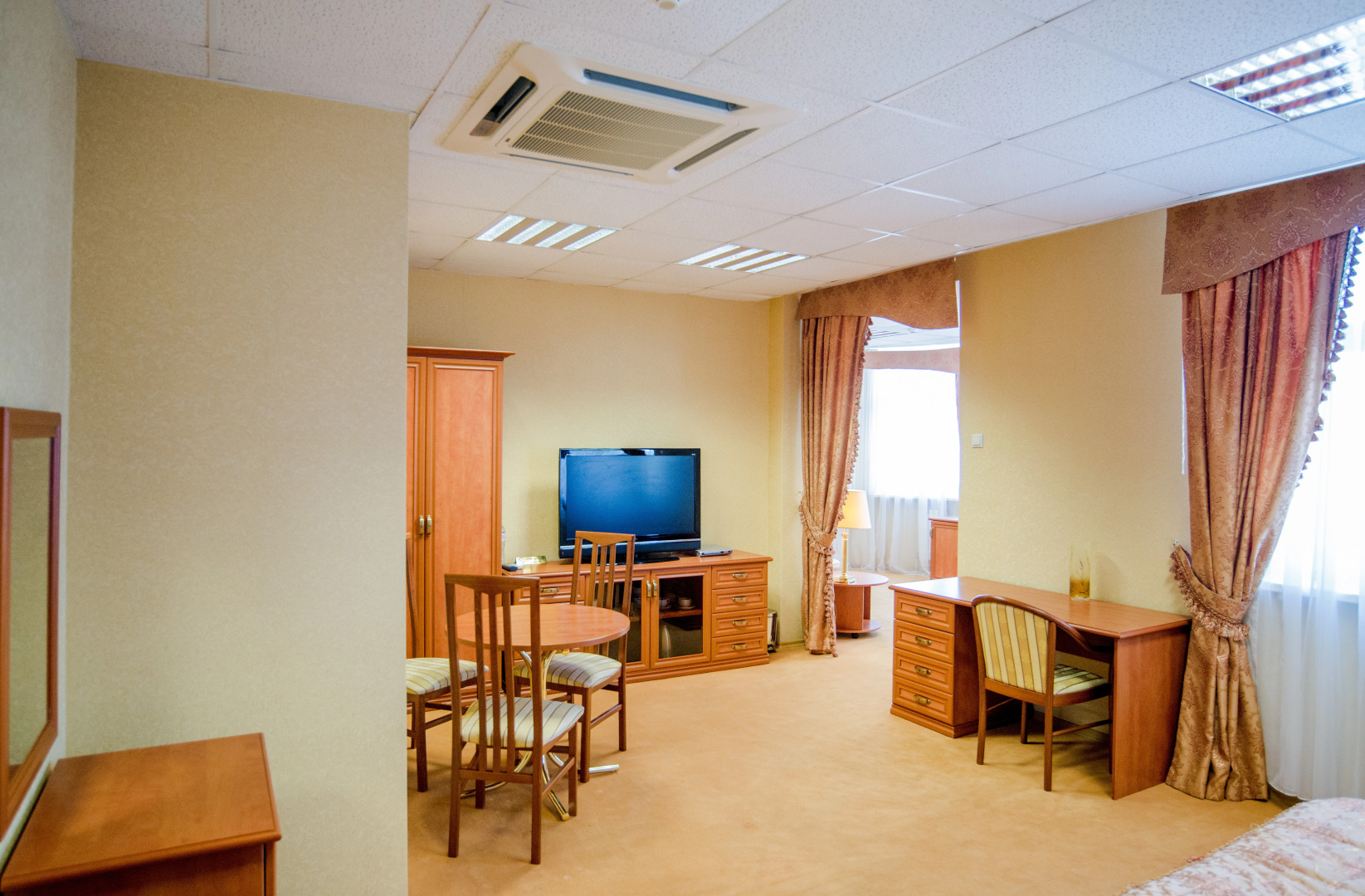 Отель Профит