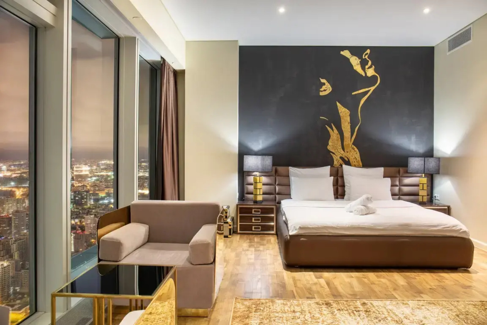 Rockmond 64 Junior Suite 6