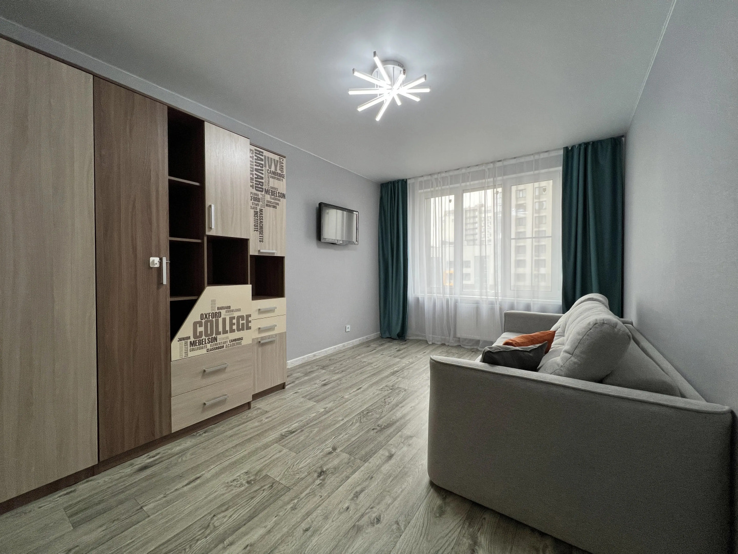 Квартира Евро 3-ком на Смирнова 3 (кв. 185)