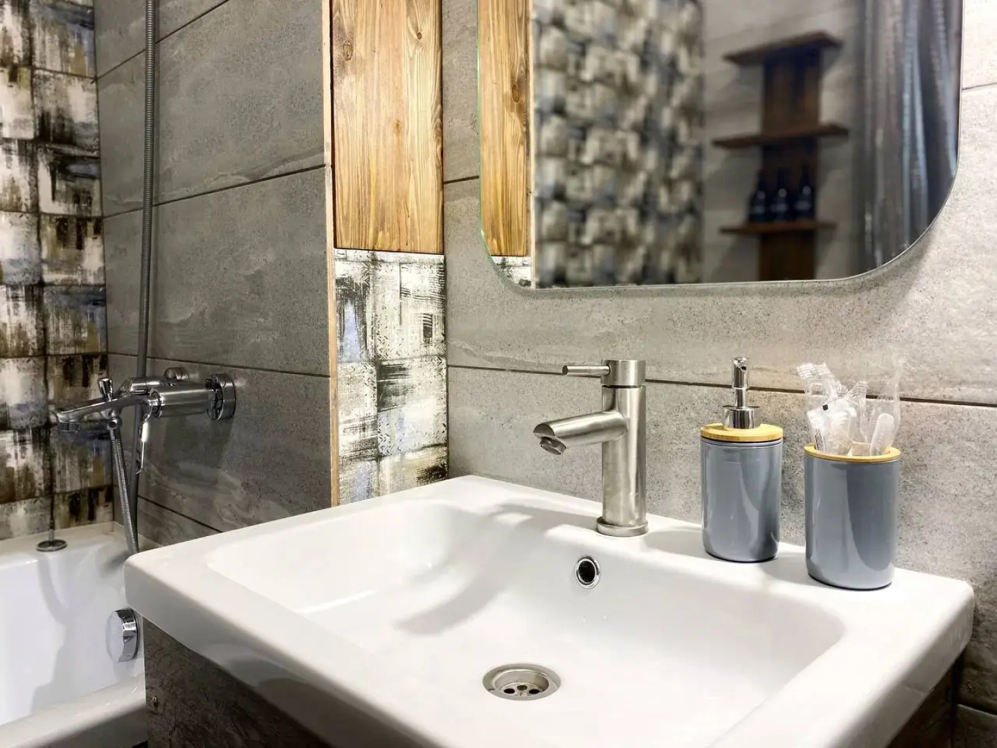 Апартаменты с Балконом и Видом на Море