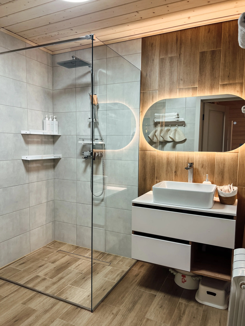 Домик "Сказочный Лес" с гриль-мангалом, костровой и большой сауной