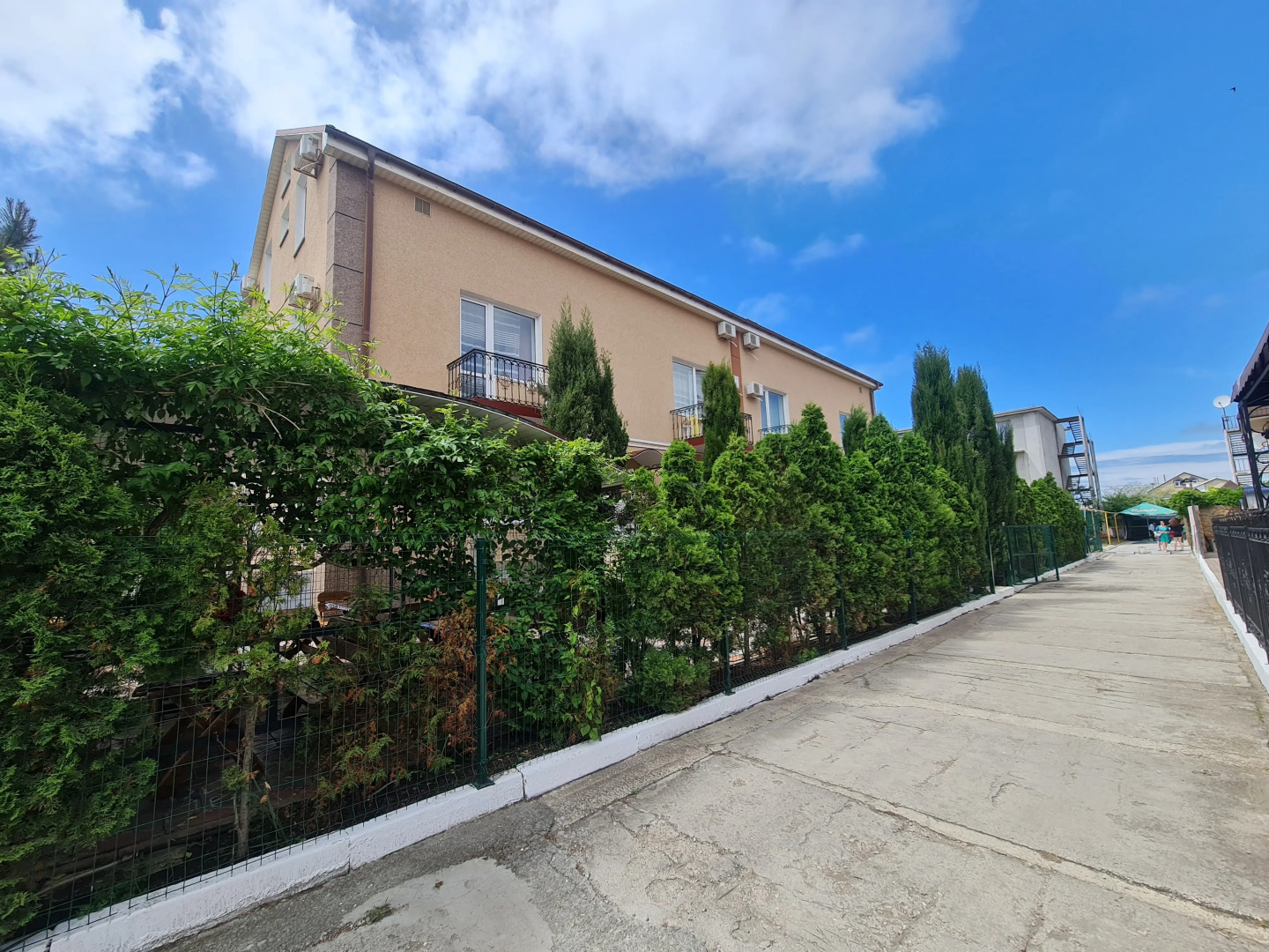 Мини-Отель ДельфиниЯ