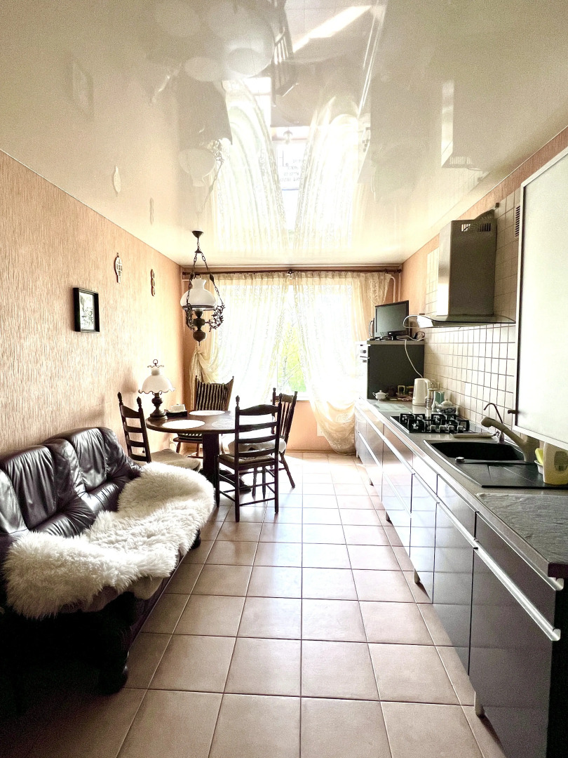 Квартира Комфортная Трехкомнатная в Самом Центре