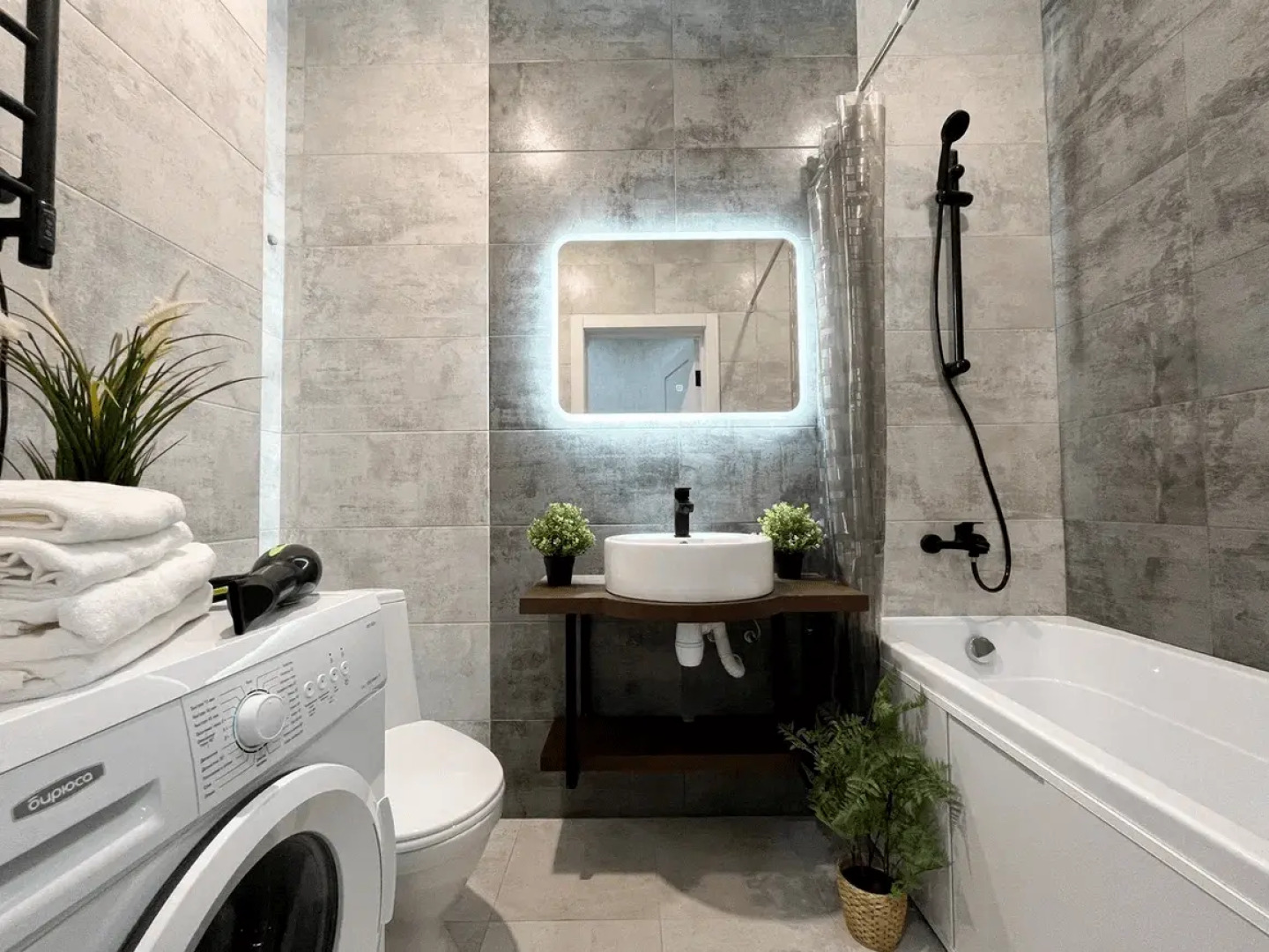 Апартаменты Новая Студия на Набережной №451