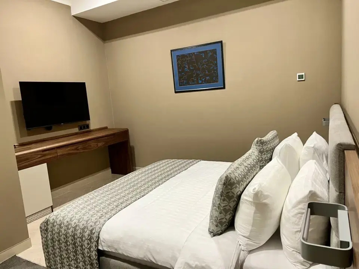 Отель Plaza Viktoria