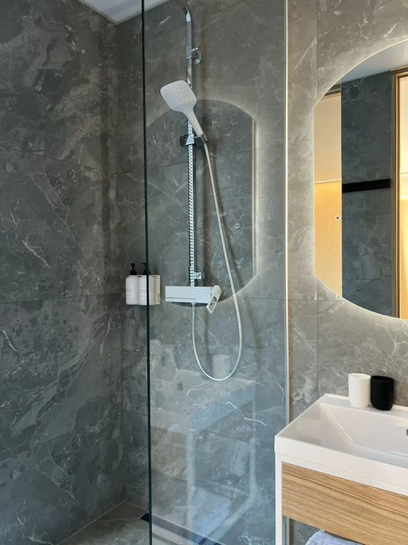 Частный дом Зеpкальный дом №2 «Сны Алтaя» с пaноpaмным видом нa тaйгу