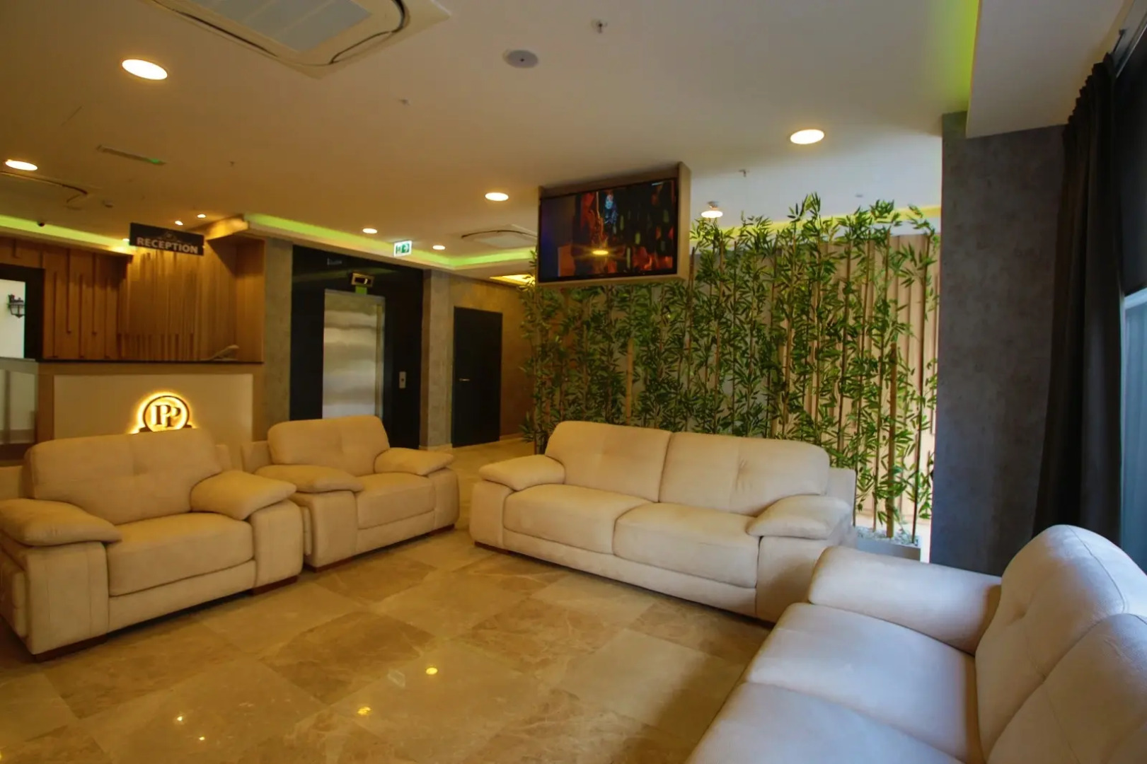 Отель Paris Prestige Izmir