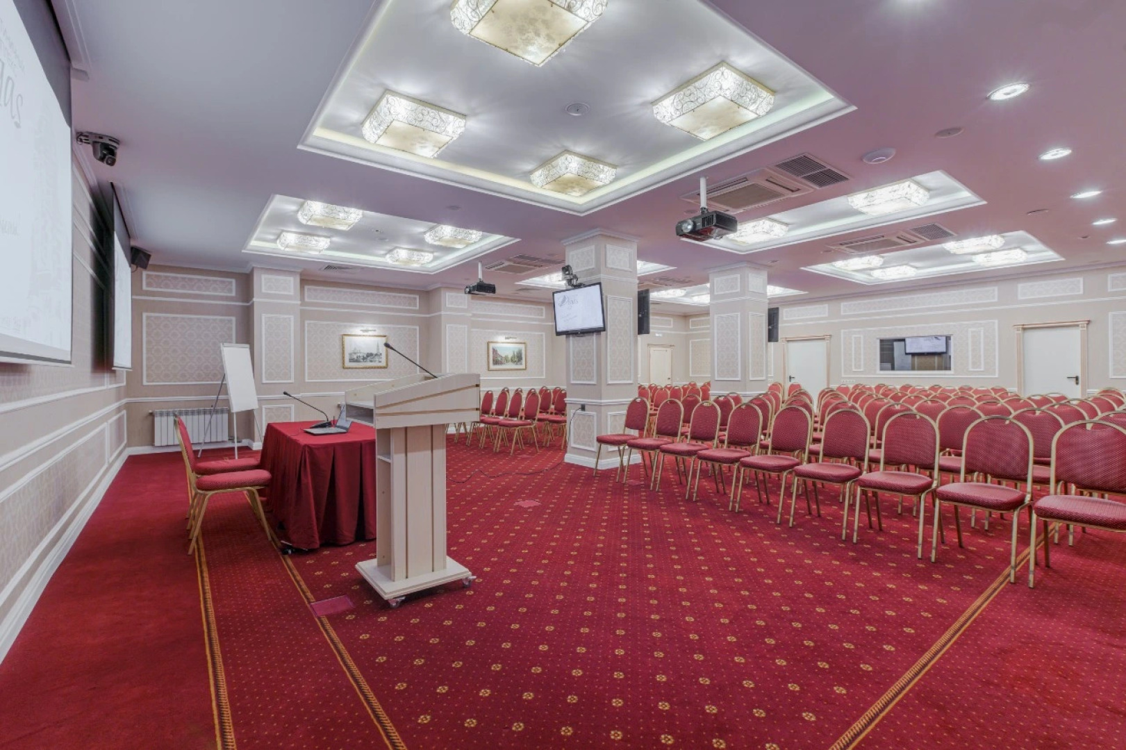 Отель Дегас