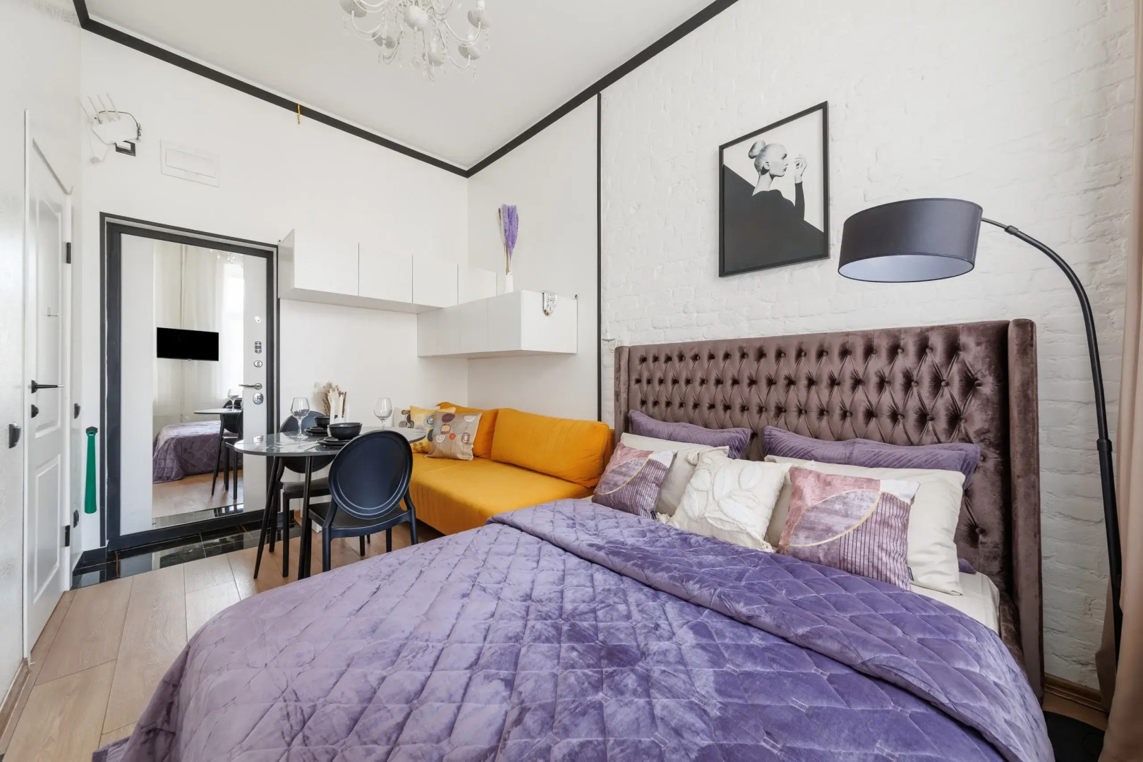 Апартаменты Студия на Загородном проспекте 12 DereMRents ДереМРентс