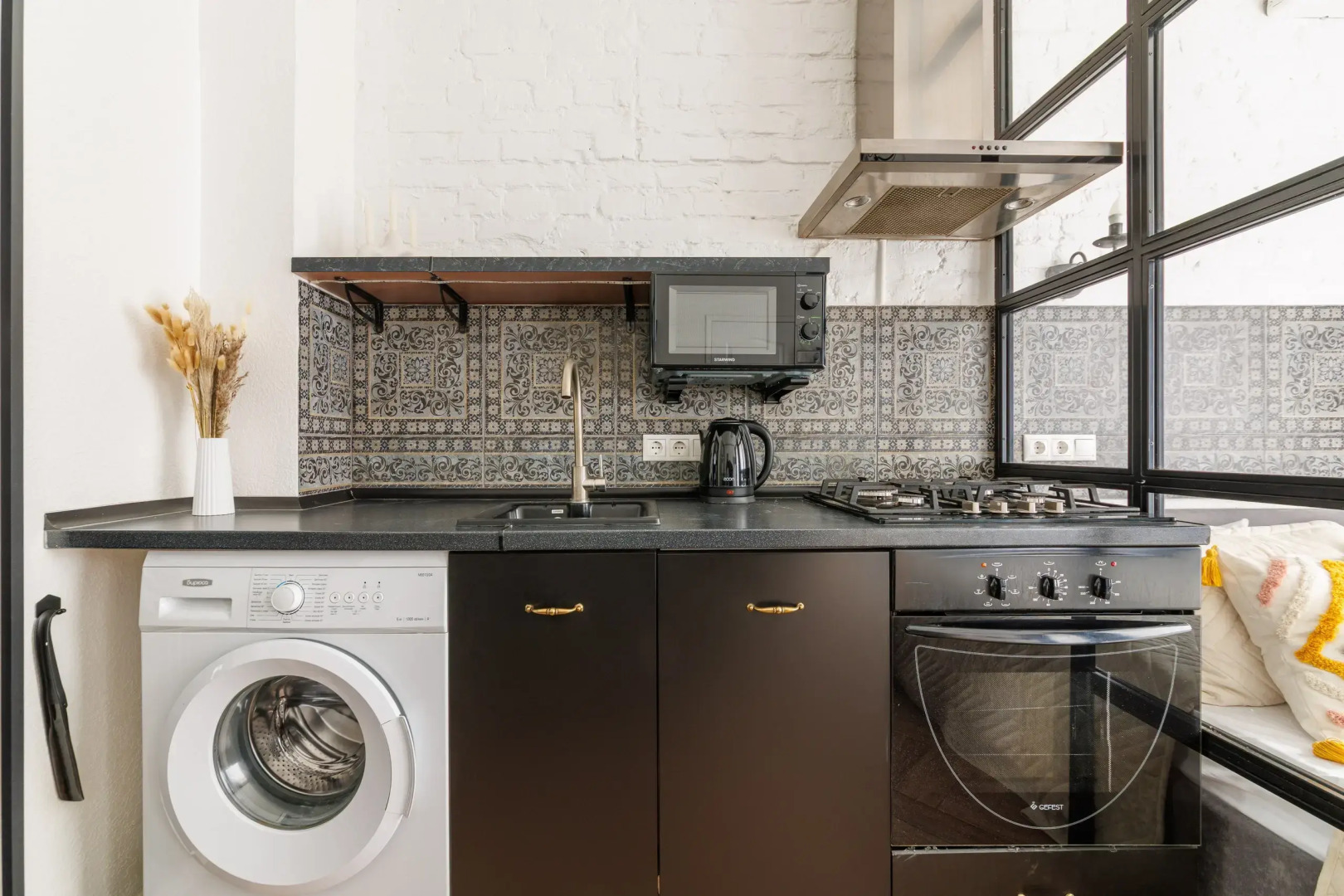 Апартаменты 4-комнатные на Лиговском 44 DereMRents