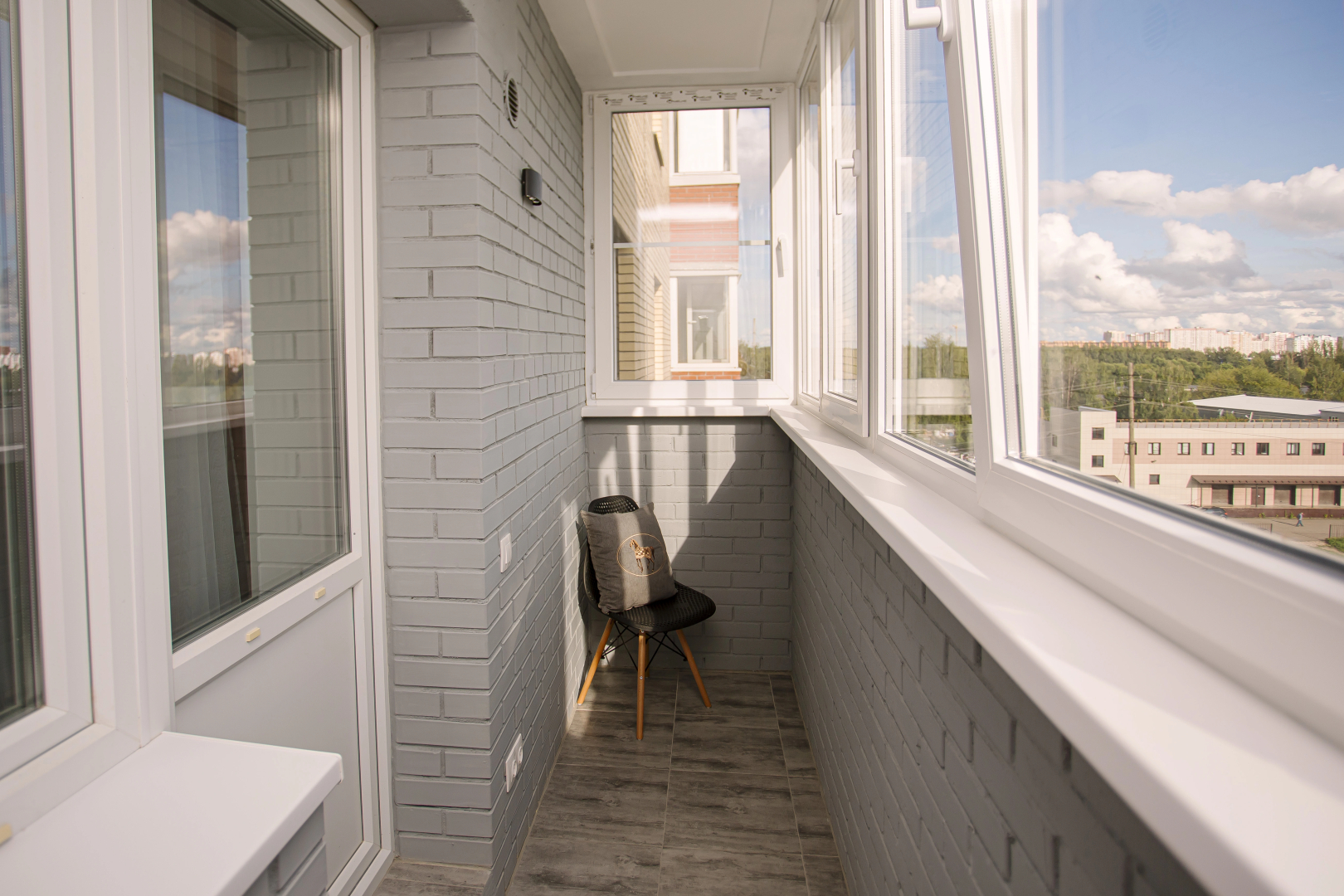 Апартаменты УК Атмоcфеpа с шикарным видом на город