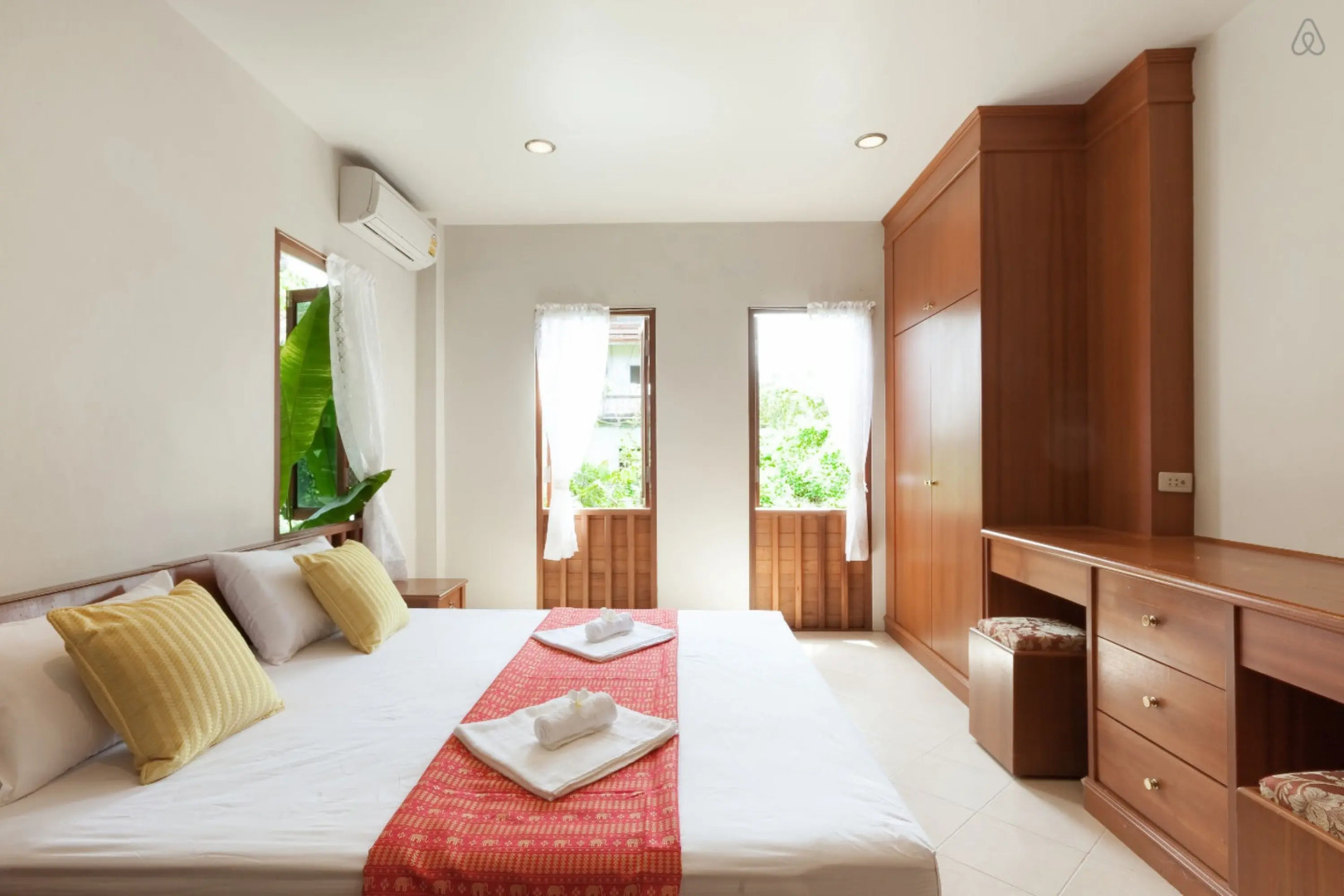 Вилла Behind The Sea