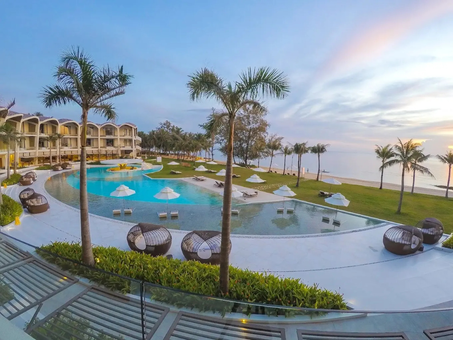 Курортный отель Resort The Shells Resort & Spa Phu Quoc