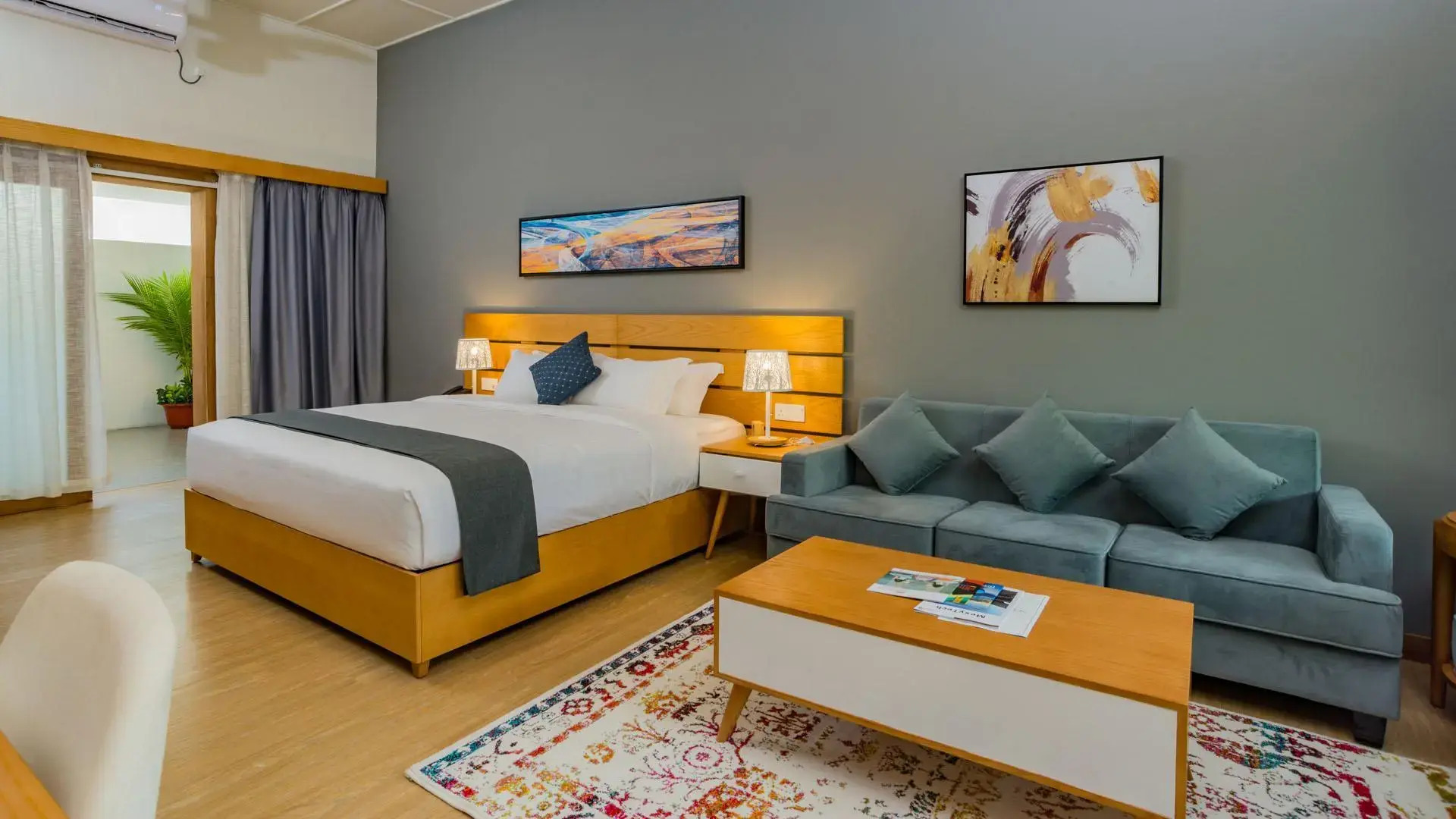 Курортный Отель Fiyavalhu Resort Maldives