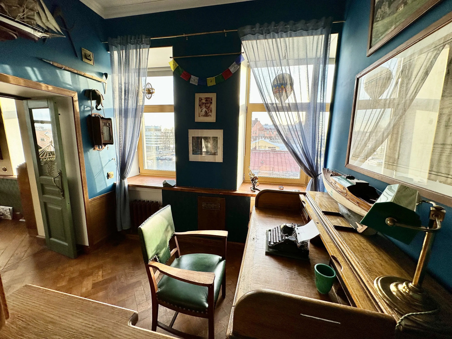 Квартира Уникальная Историческая Квартира с Панорамным Видом на Фонтанку