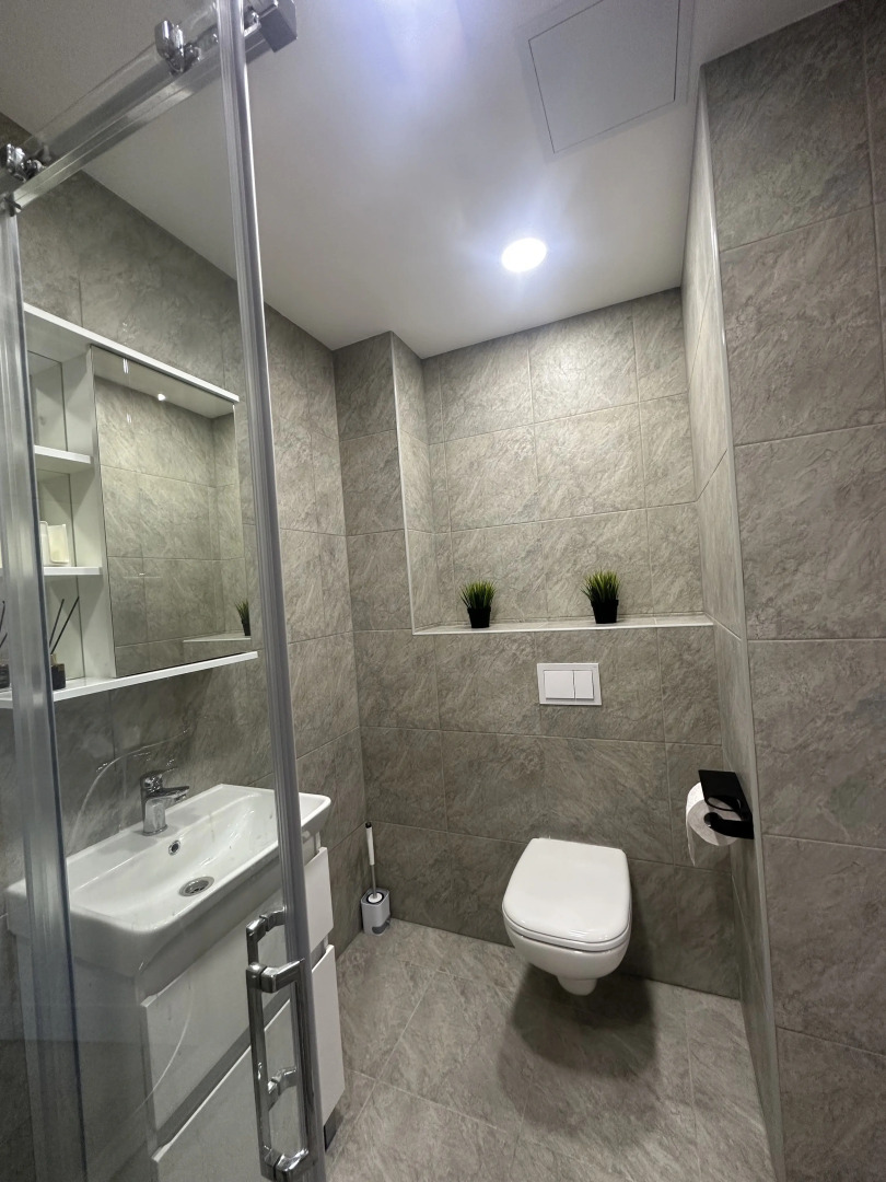 Апартаменты 817 на проспекте Витебский 99стр1/1