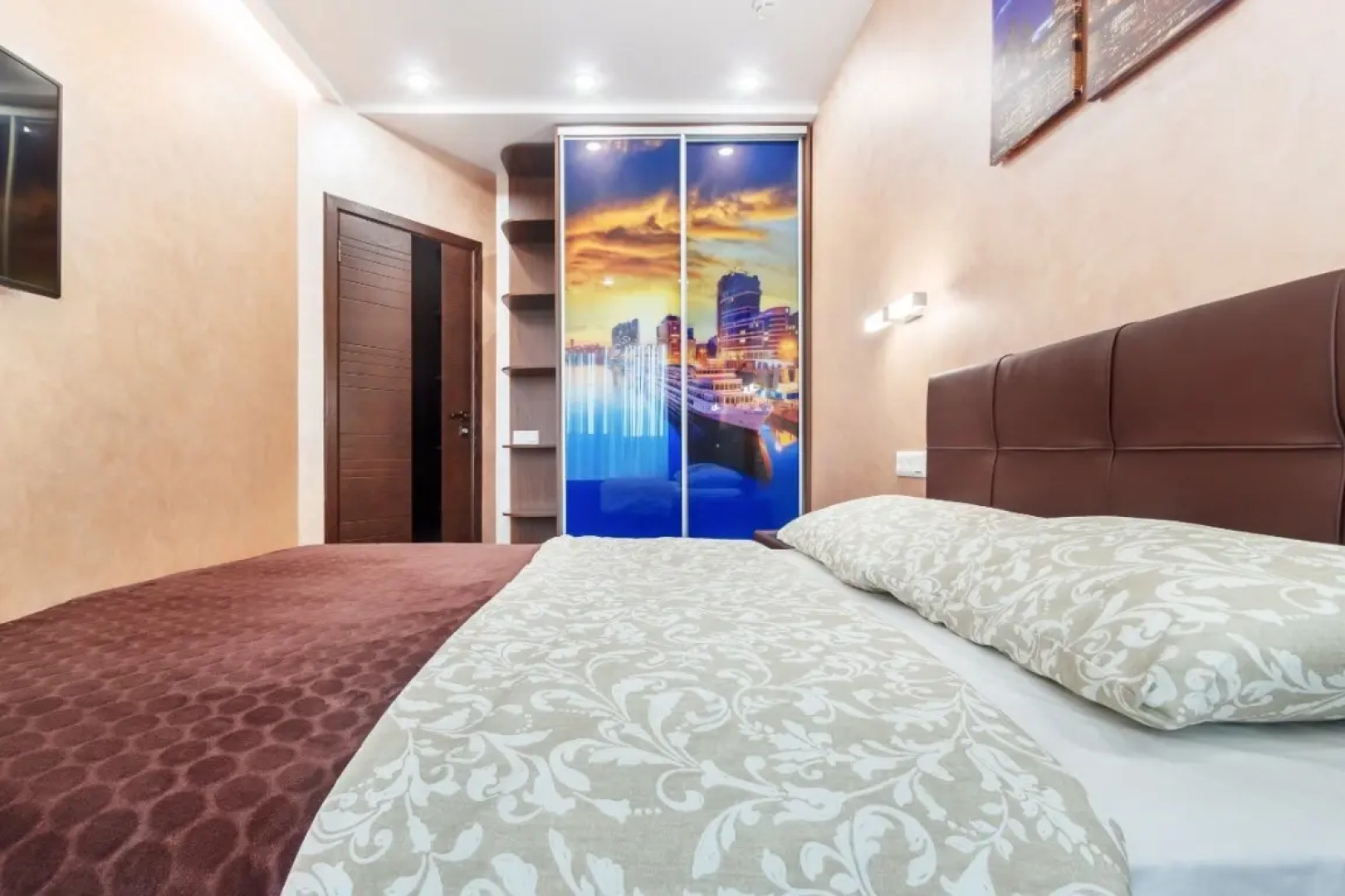 Апартаменты Дом у Дона Двухкомнатные с видом на Дон (14 этаж)