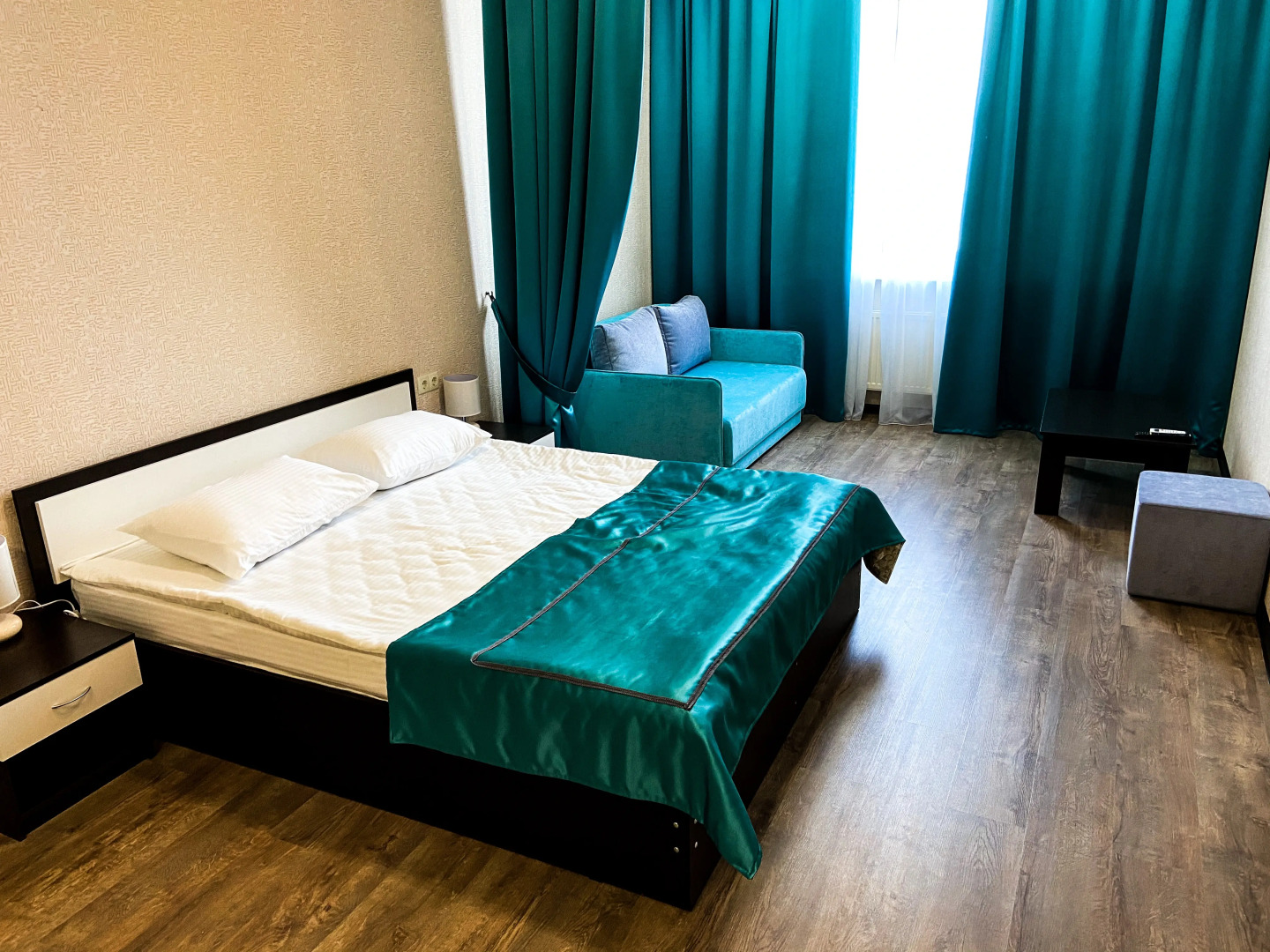 Апартаменты 1 на Сенявина 5