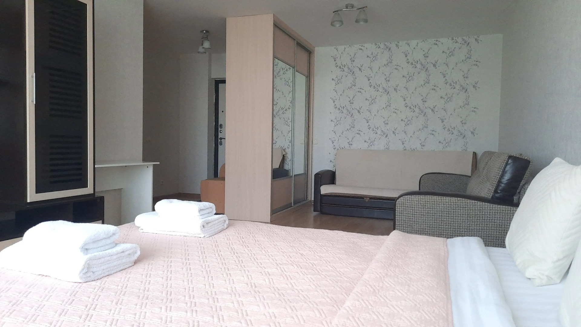 Апартаменты Sky Apart Рядом с Метро Чкаловская