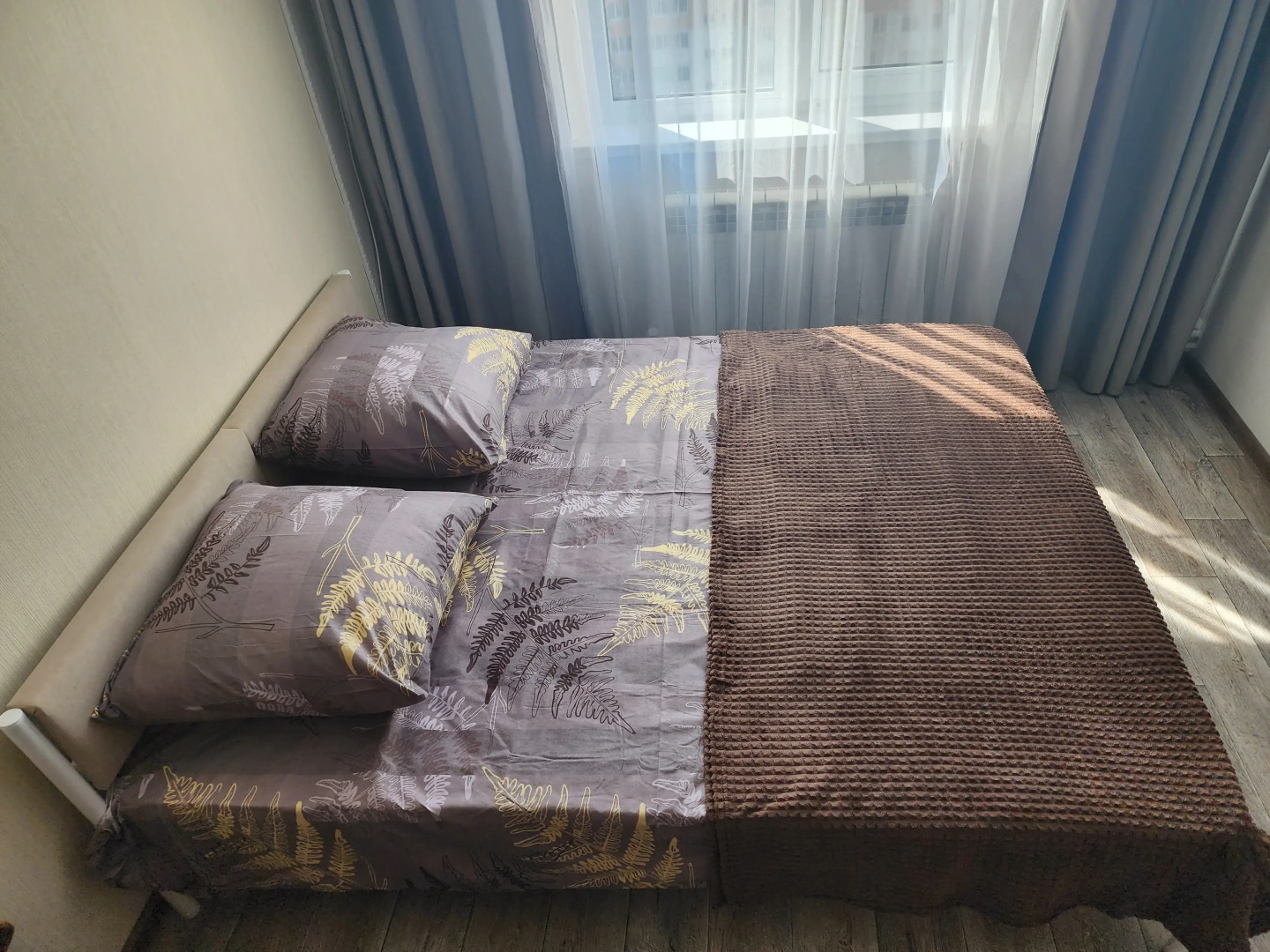 Апартаменты Заря Карпенко с Видом на Озеро Чебаркуль