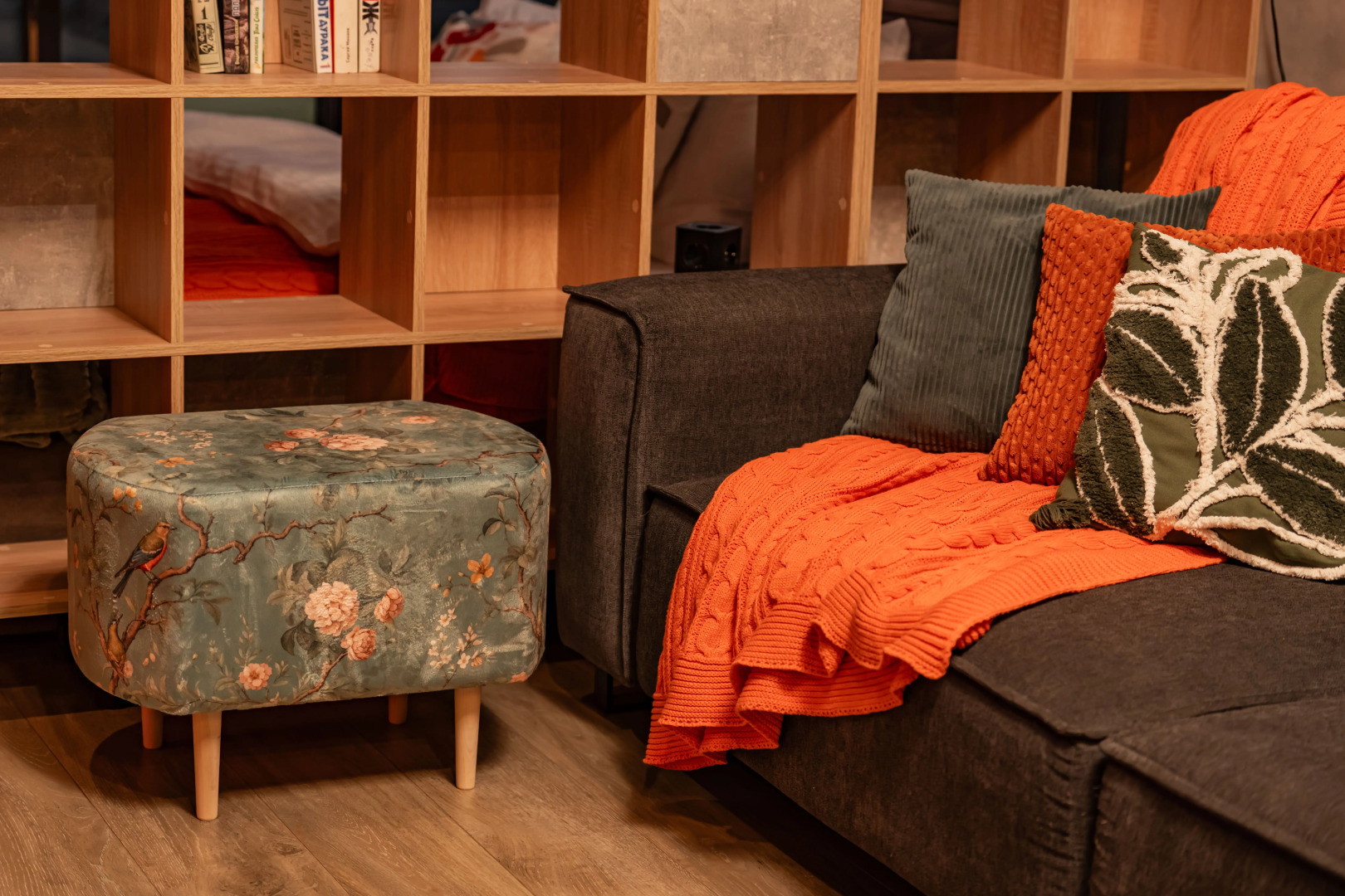 Апартаменты Sky Inn Color Orange