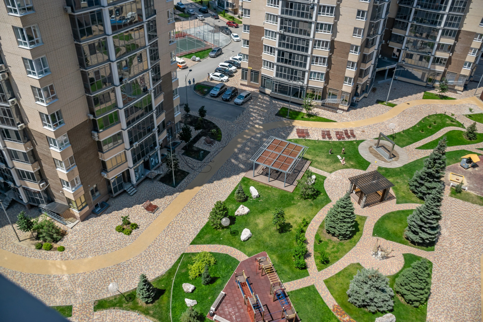 Квартира на Grand Avenue с видом на Волгу