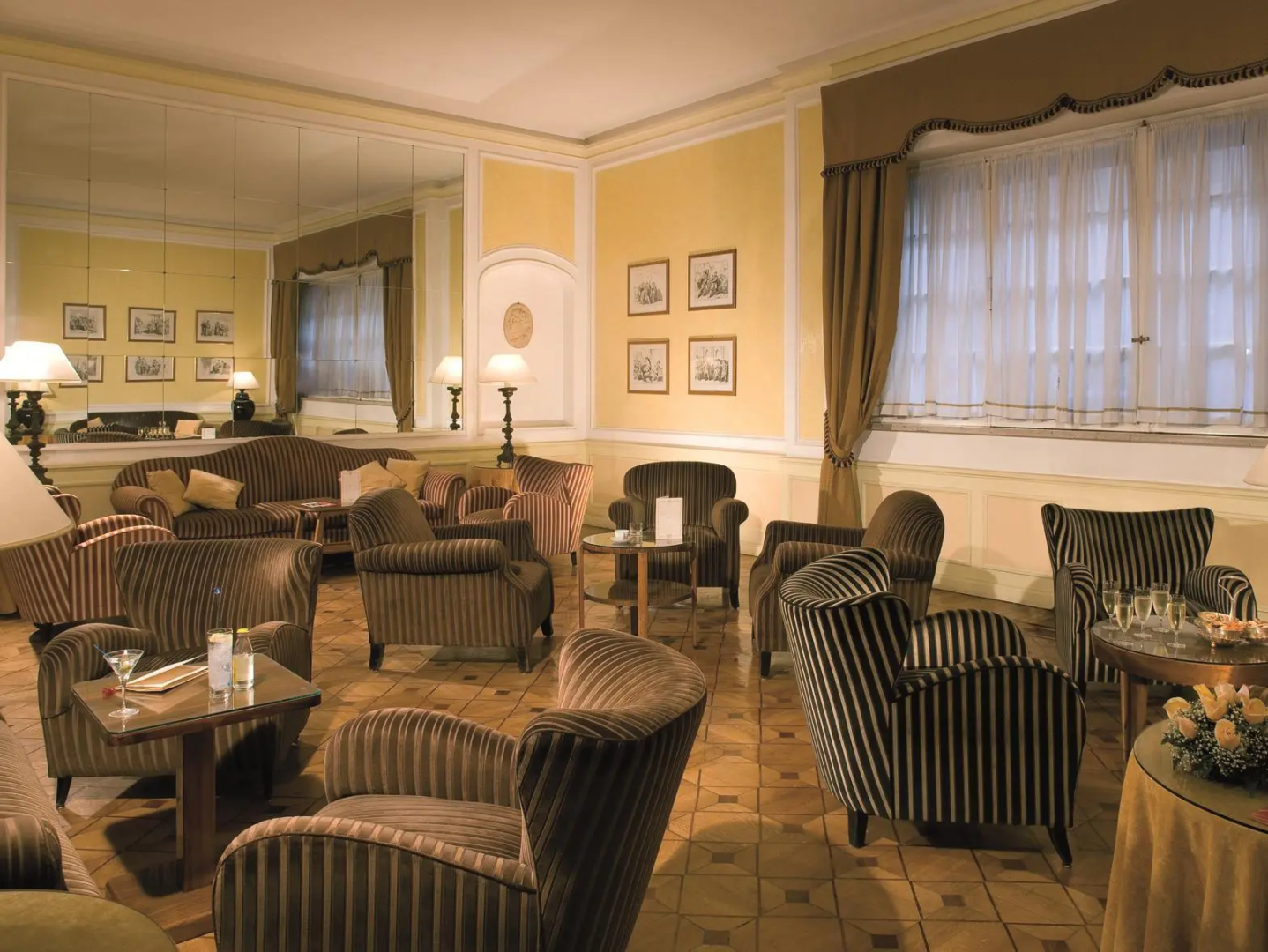 Отель Bettoja Atlantico